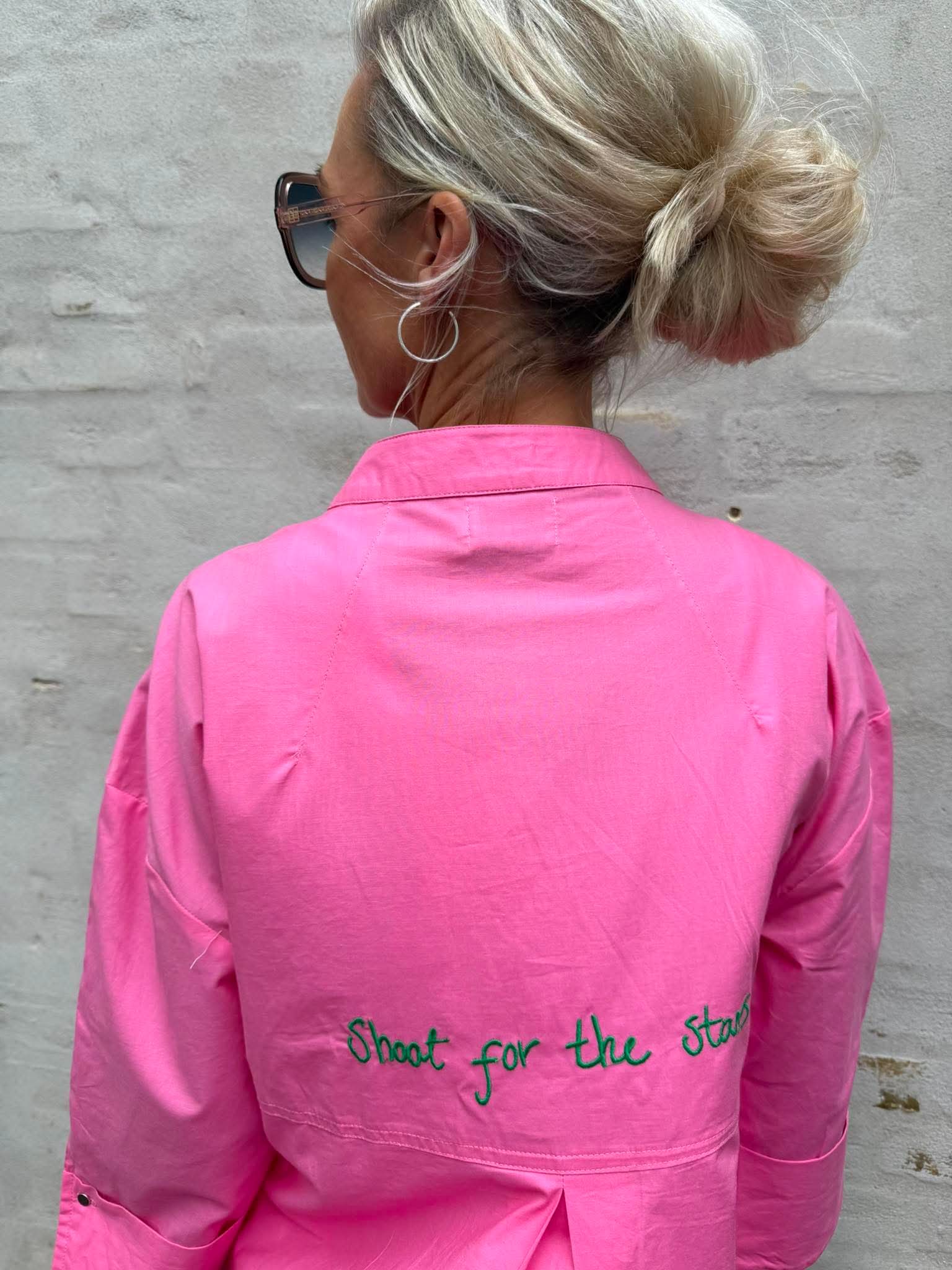 Luna Shirt Shoot For The Stars - Pink with Racing Green