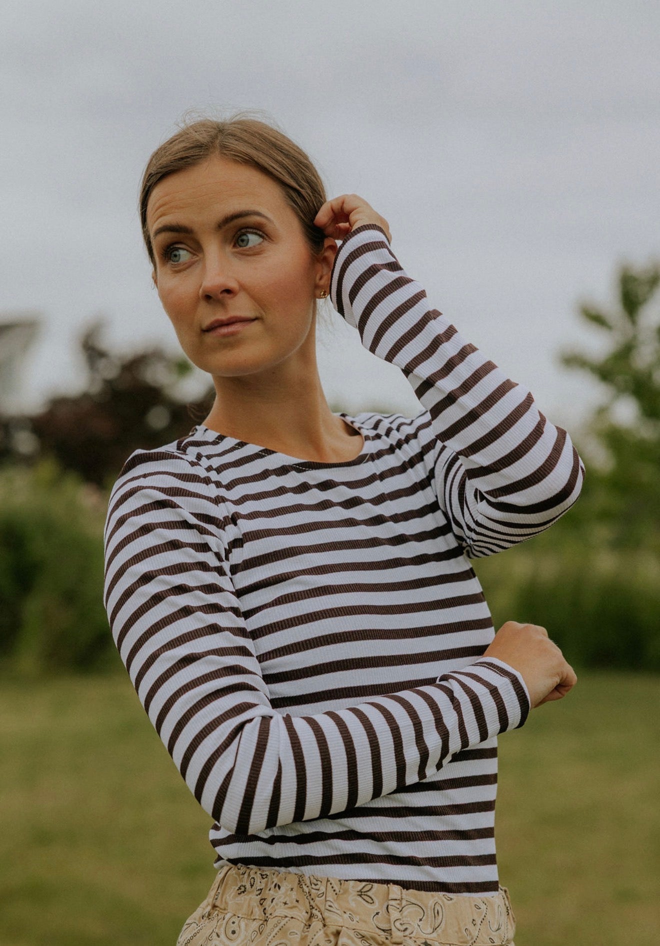 Everyday Stripes LS Blouse - Dark Brown/White