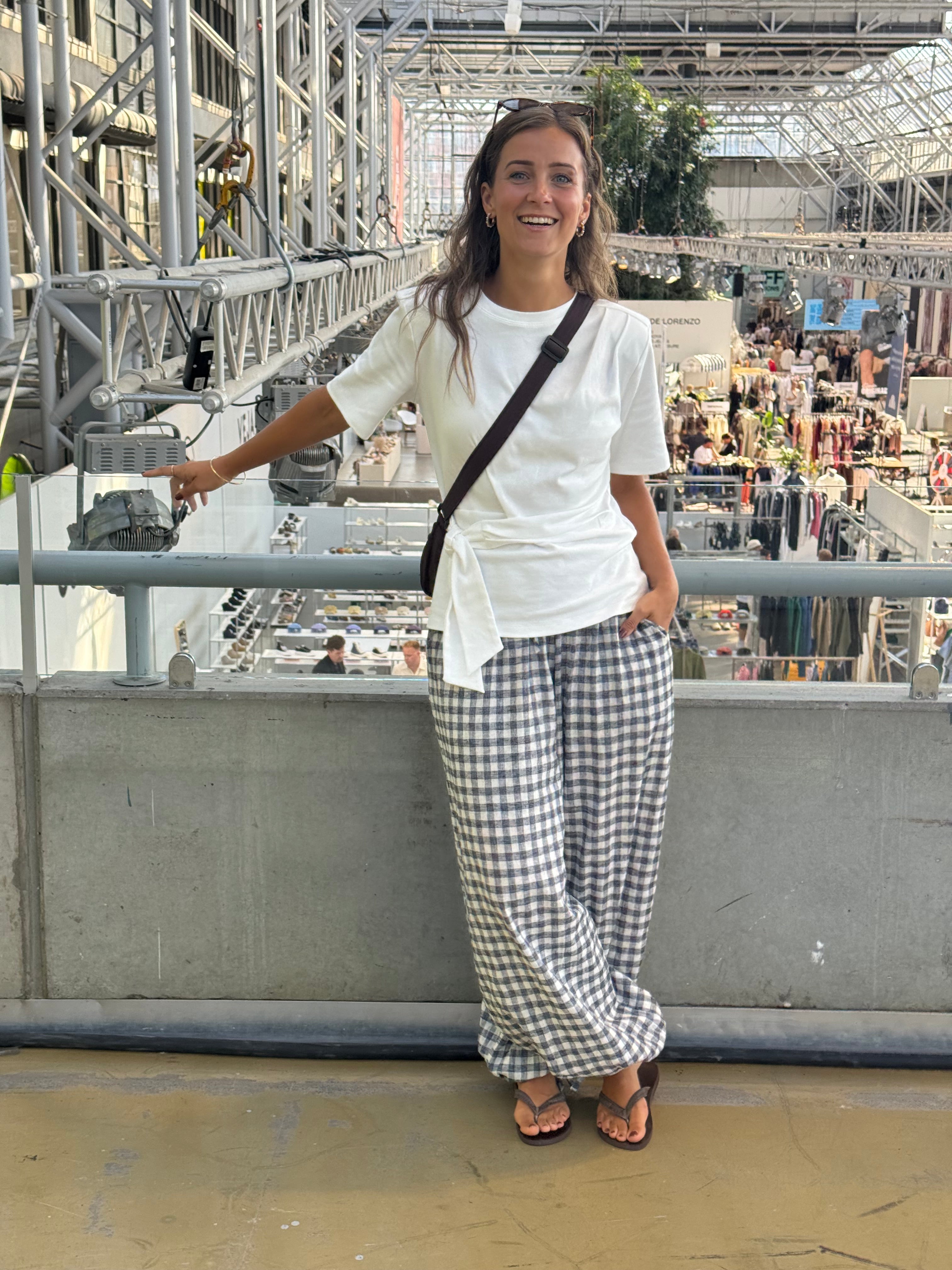 Roxane Balloon Check Pants - Black