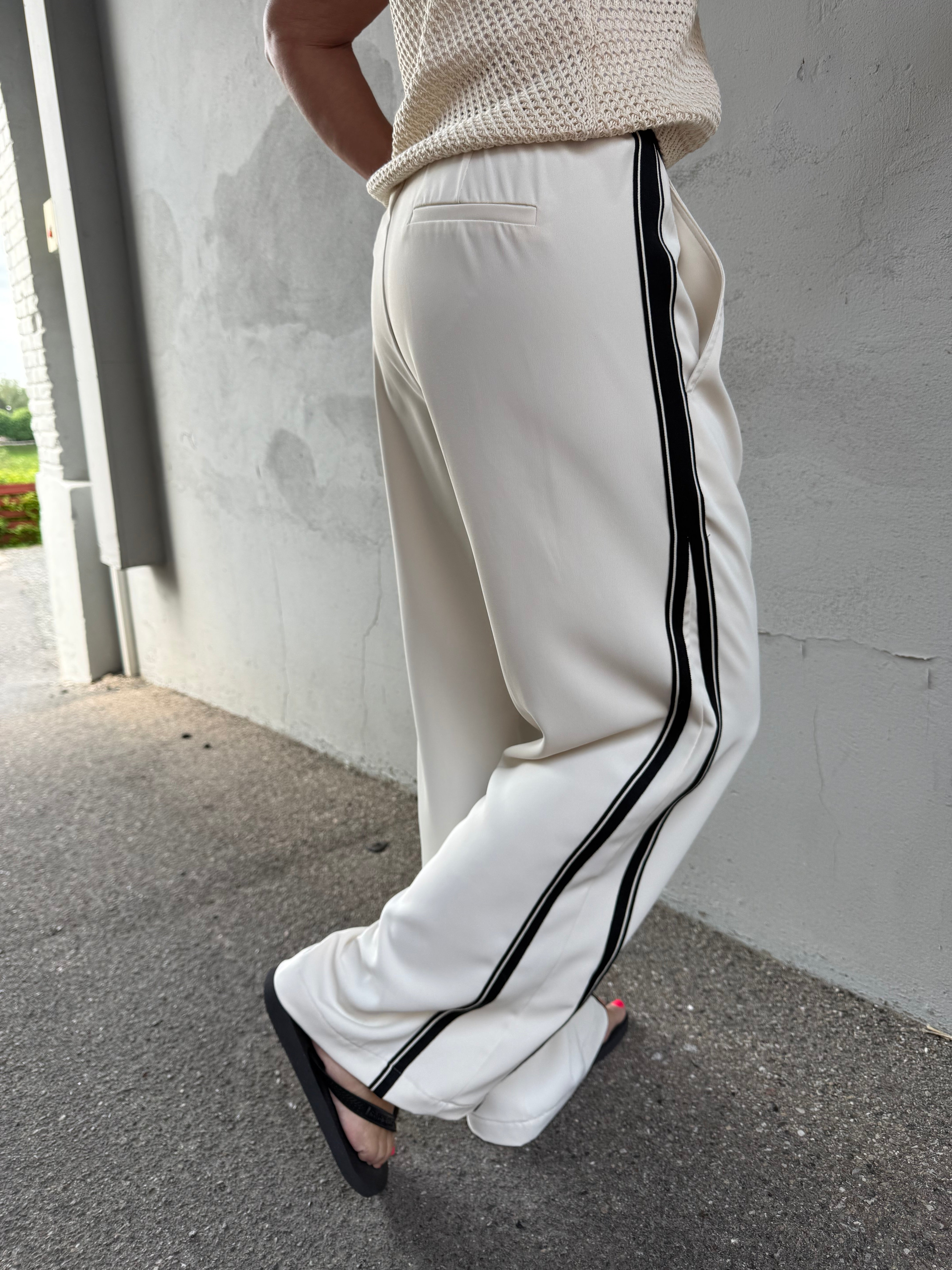 AminaCC Split Panel Pants - Bone