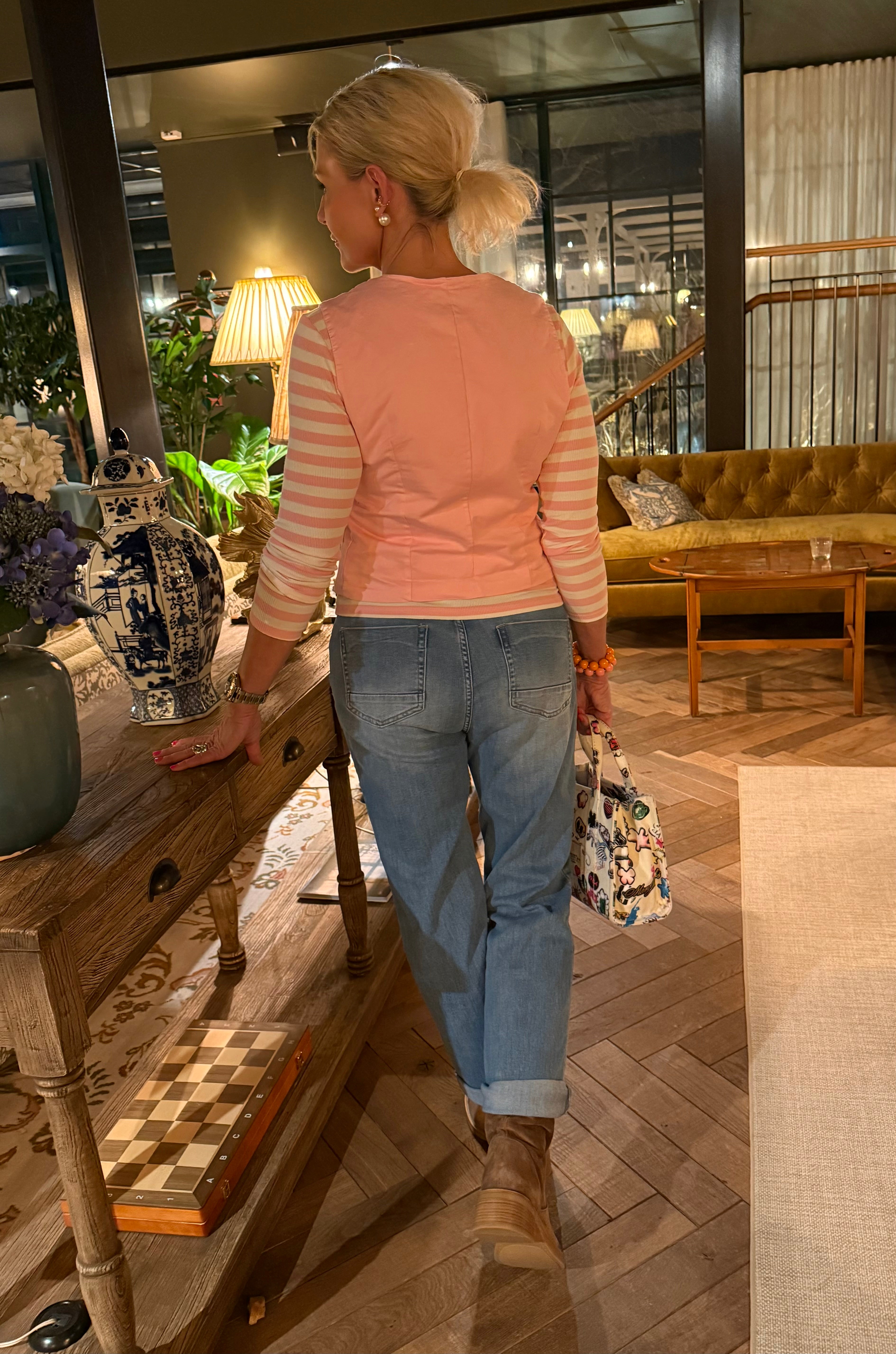 Nicoletta Väst - Rosa