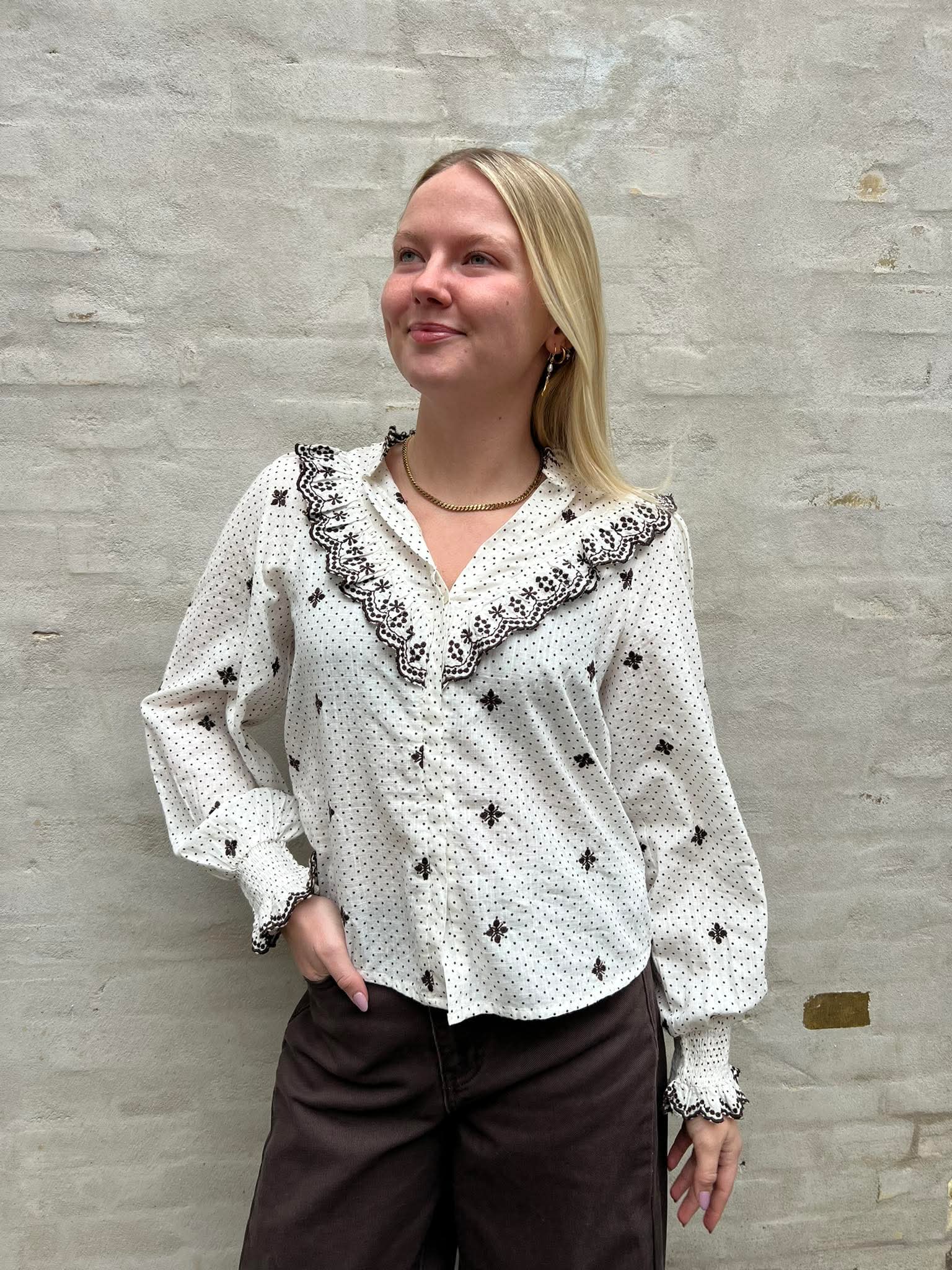 Degas Dot Blus - Off White