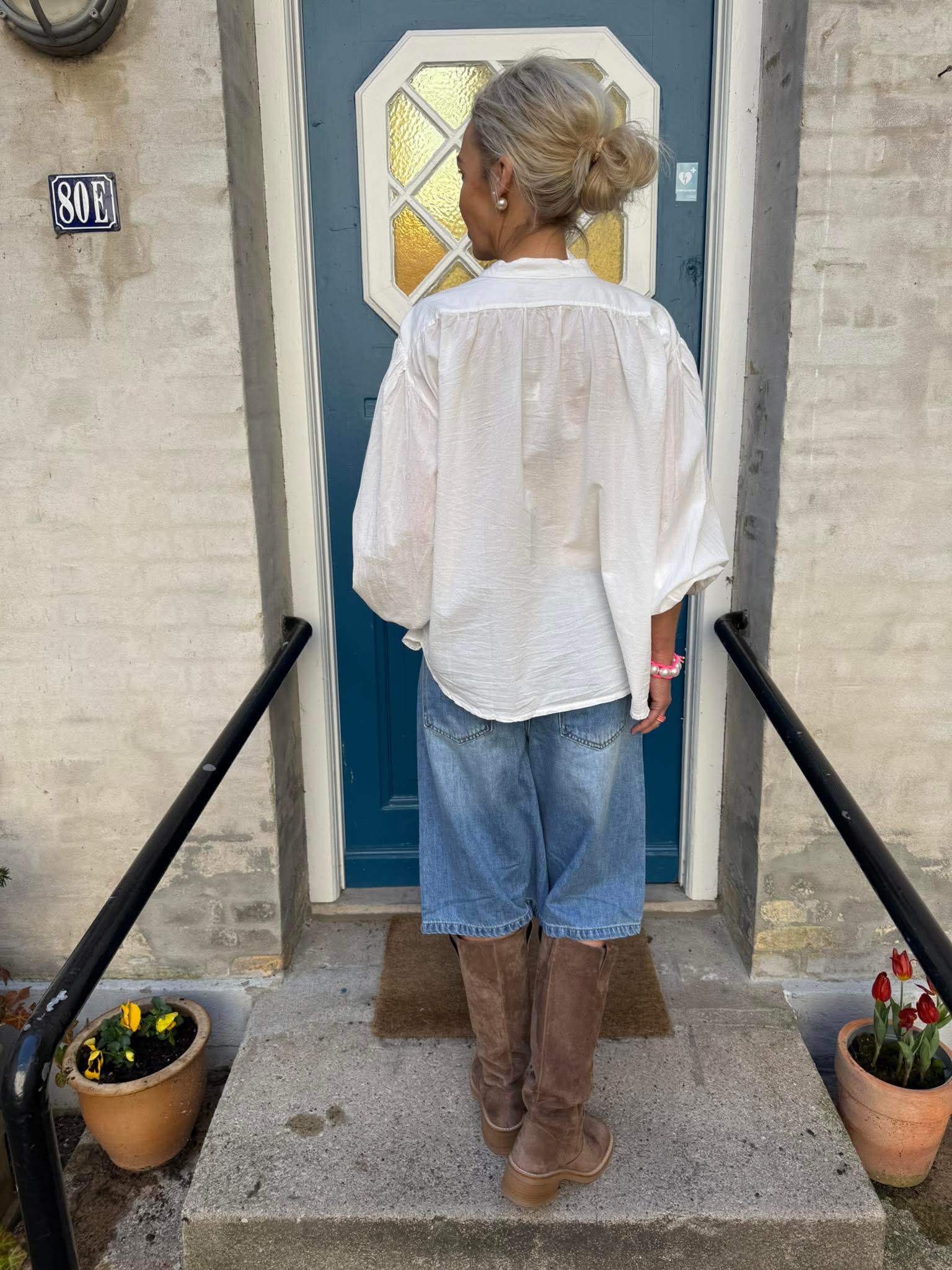 Karmen Shirt - White/Neon Pink