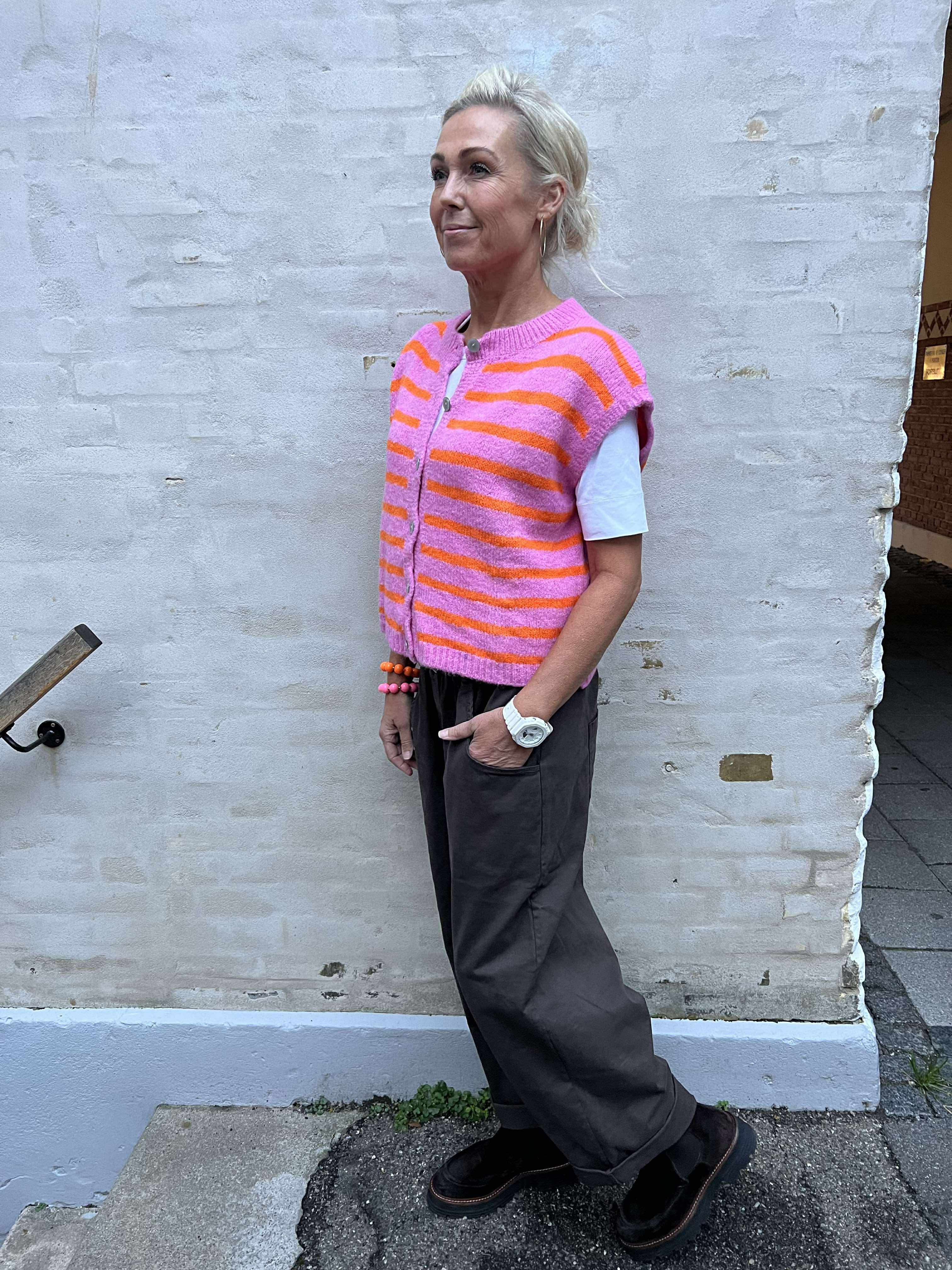 Vigga Sticka - Väst rosa