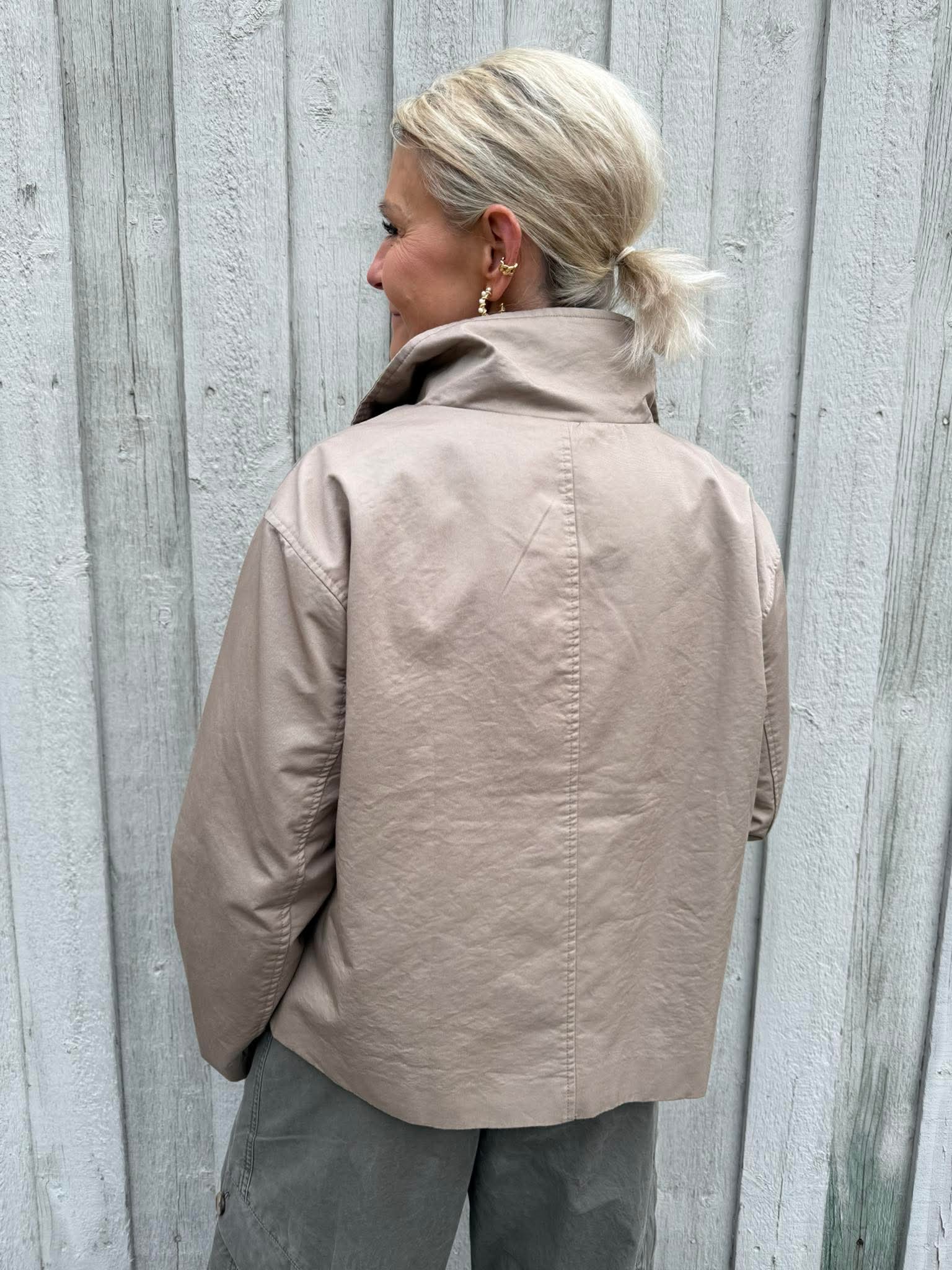 GRO kort jacka - Desert Taupe