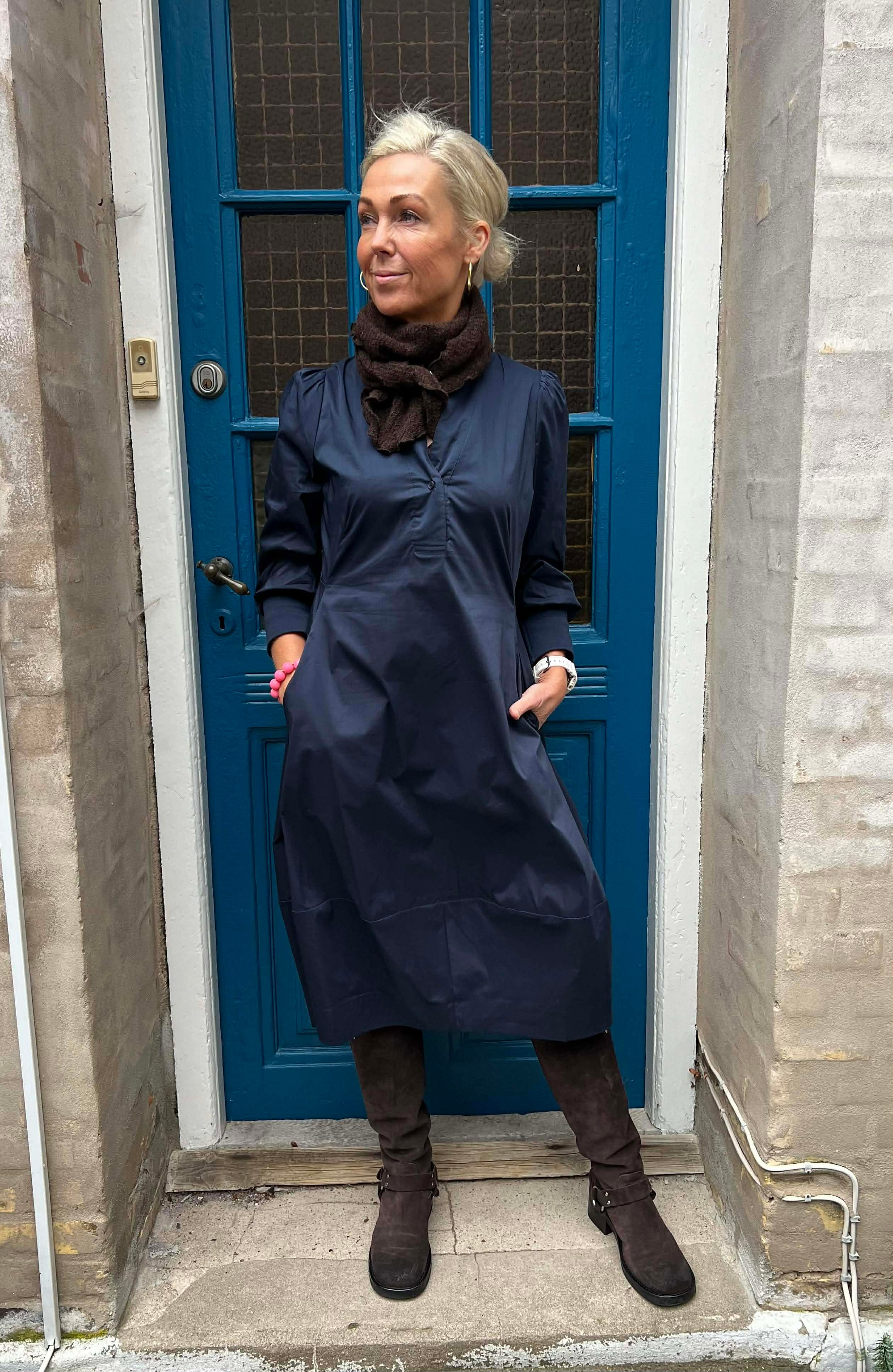 Antoinette 3/4-ärm klänning - Blue Iris