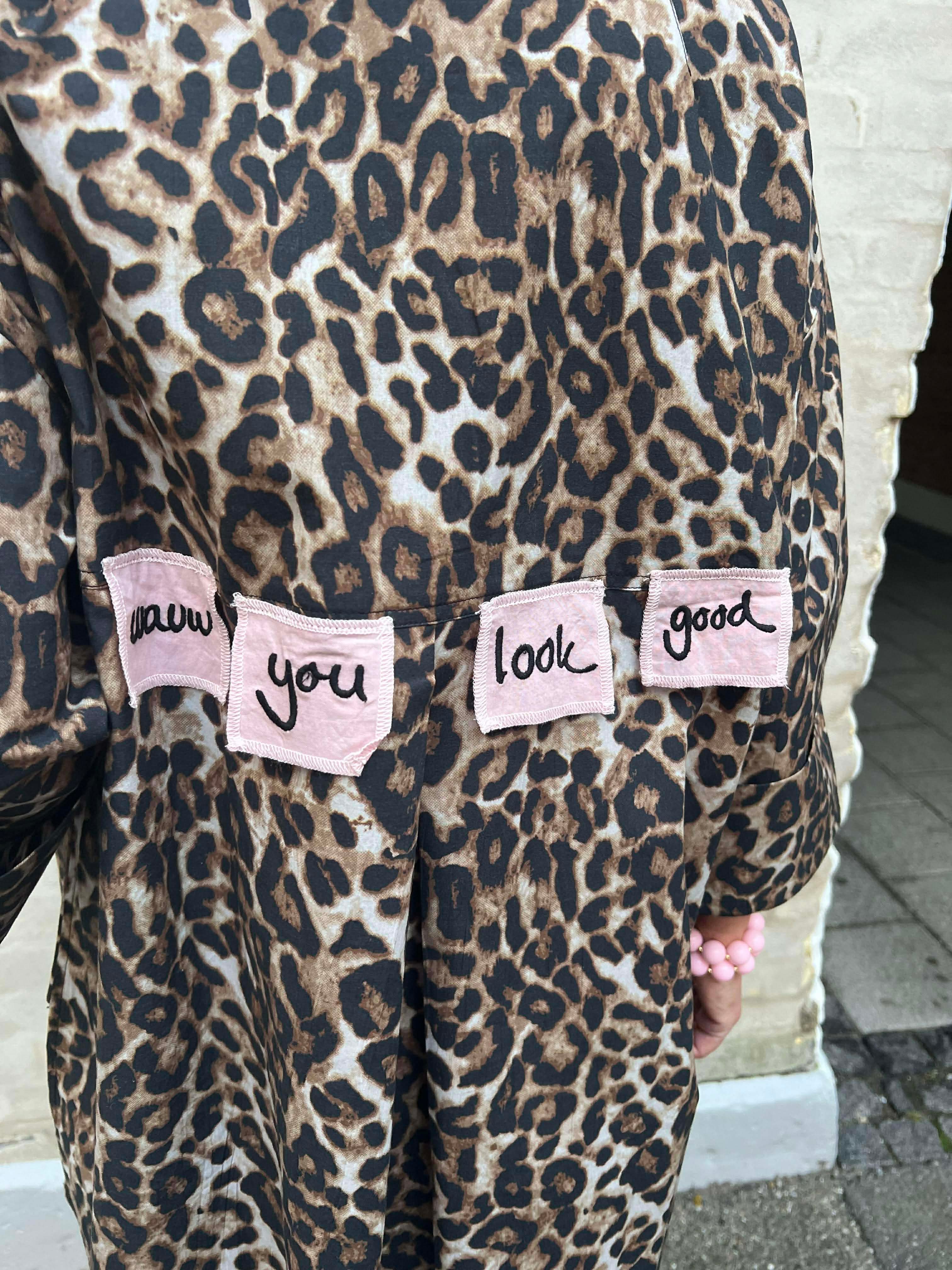 Luna Shirt Wauw You Look Good - Leo