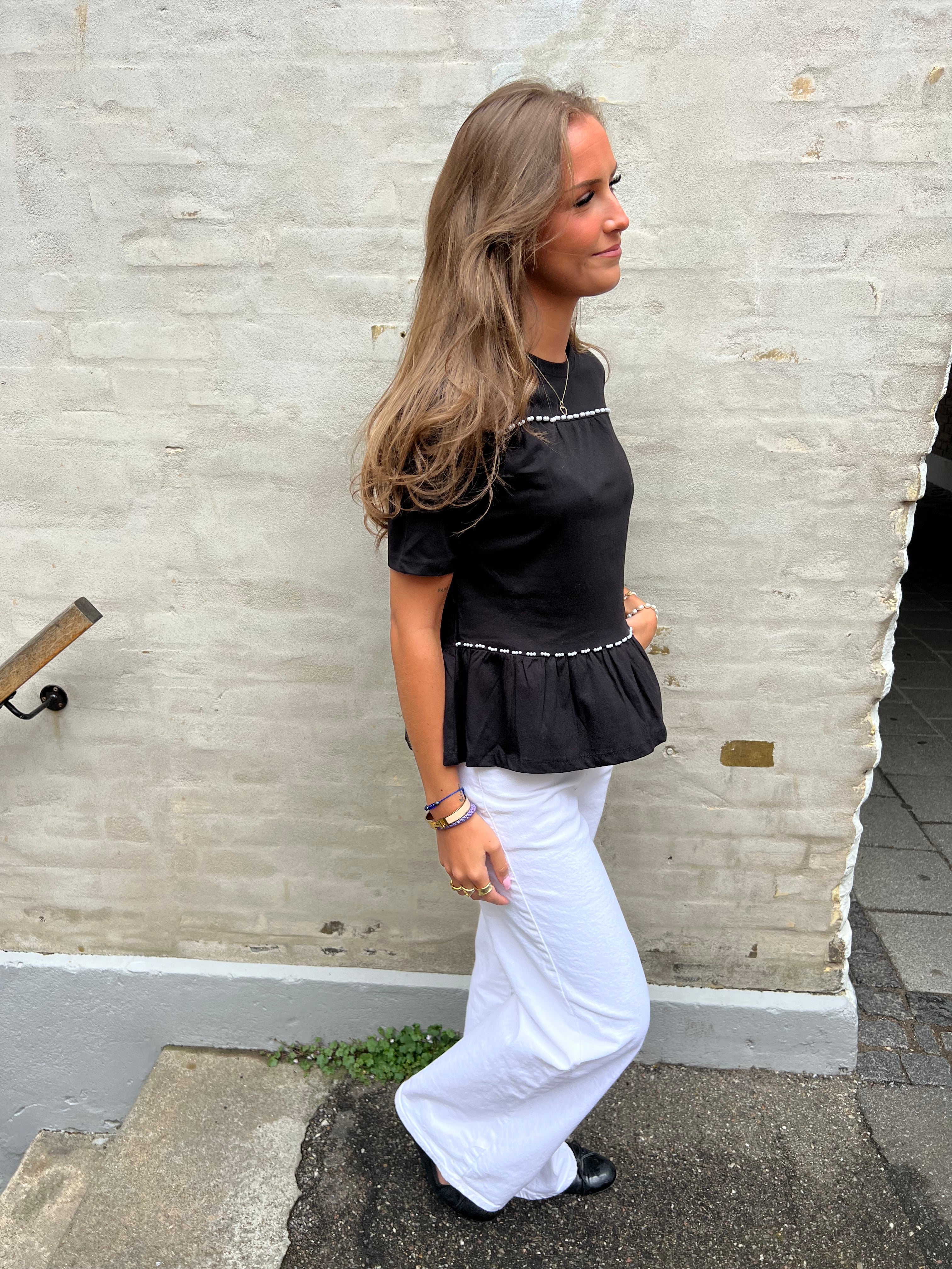 Poula Pearl Top - Svart/VIT PÄRL