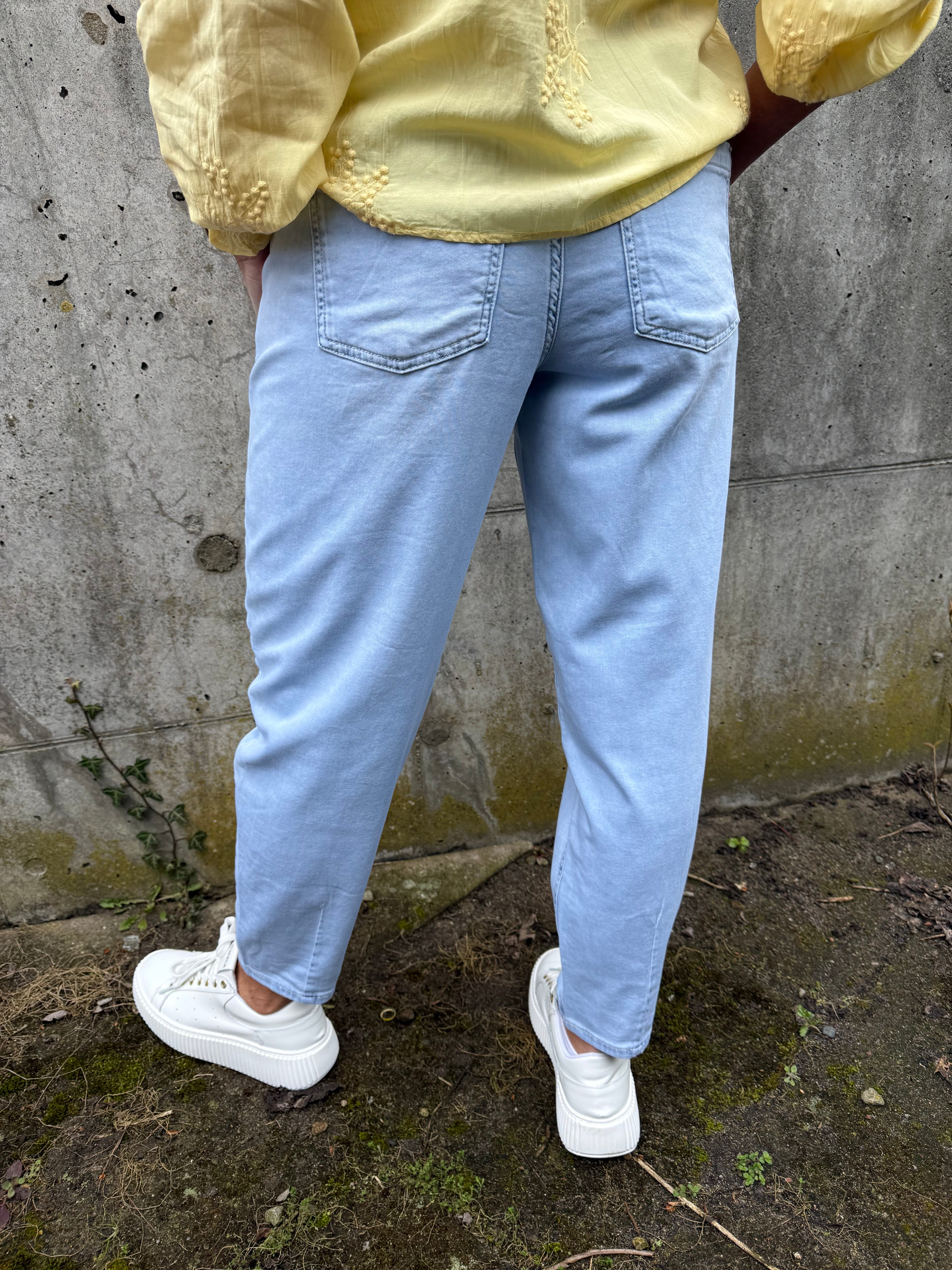 Karlie Barrel High Waist - Ultra Bleached Wash