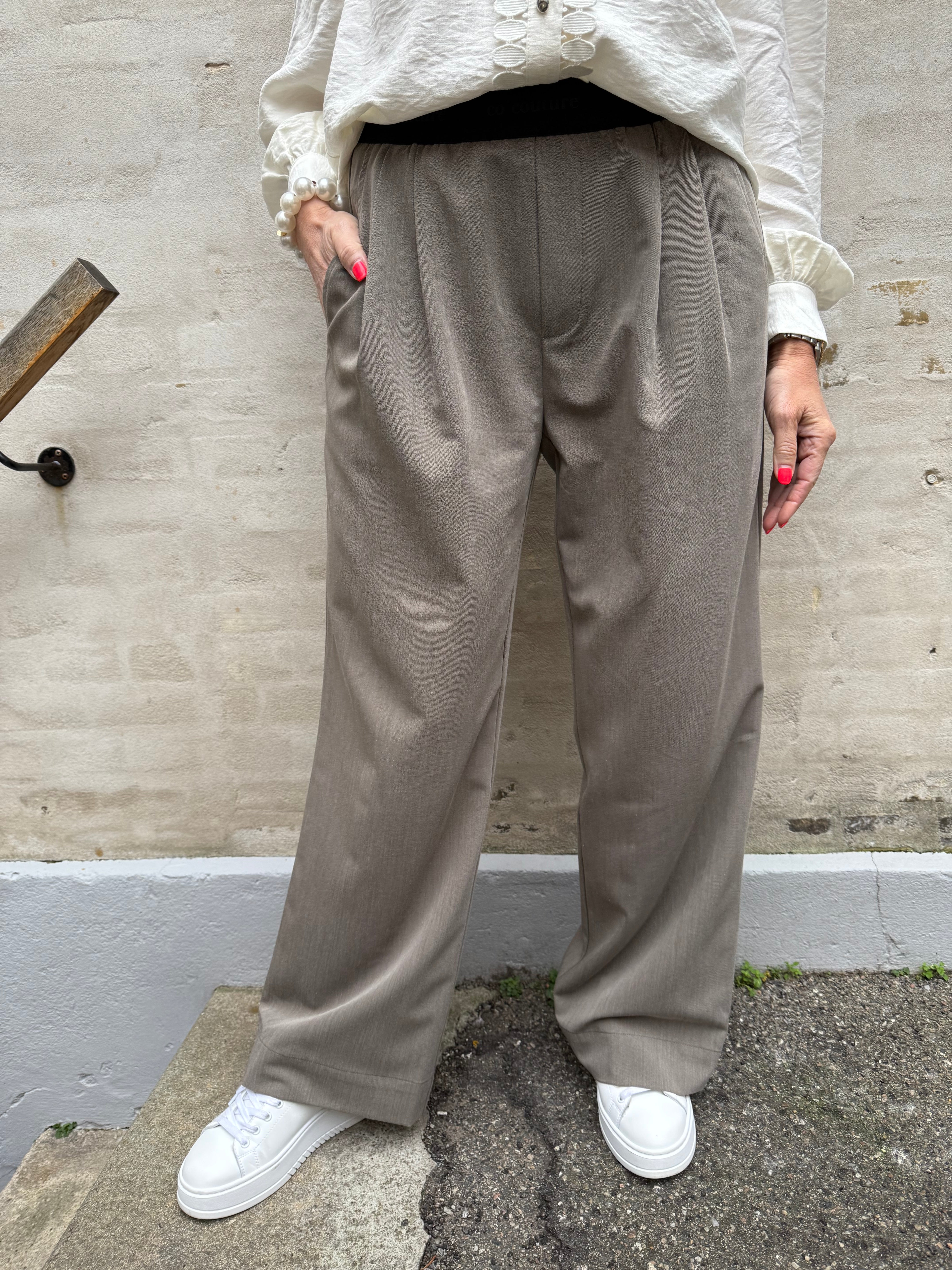 TengaCC Logo Byxa - Valnöt