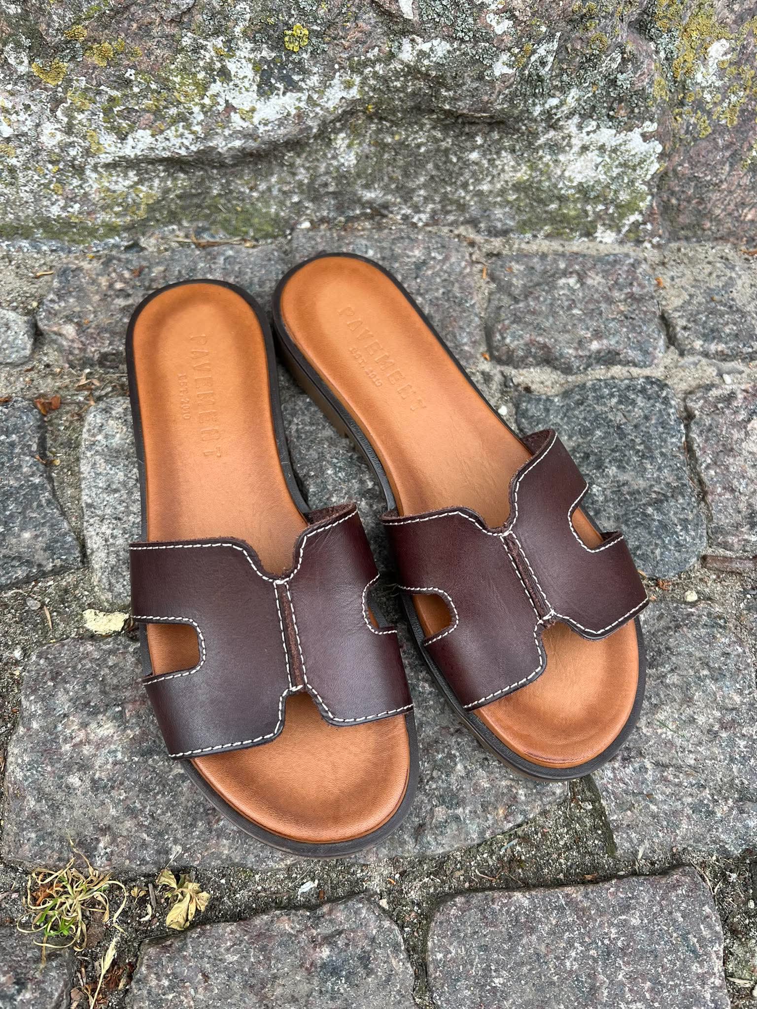 Pam Sandal - Brown