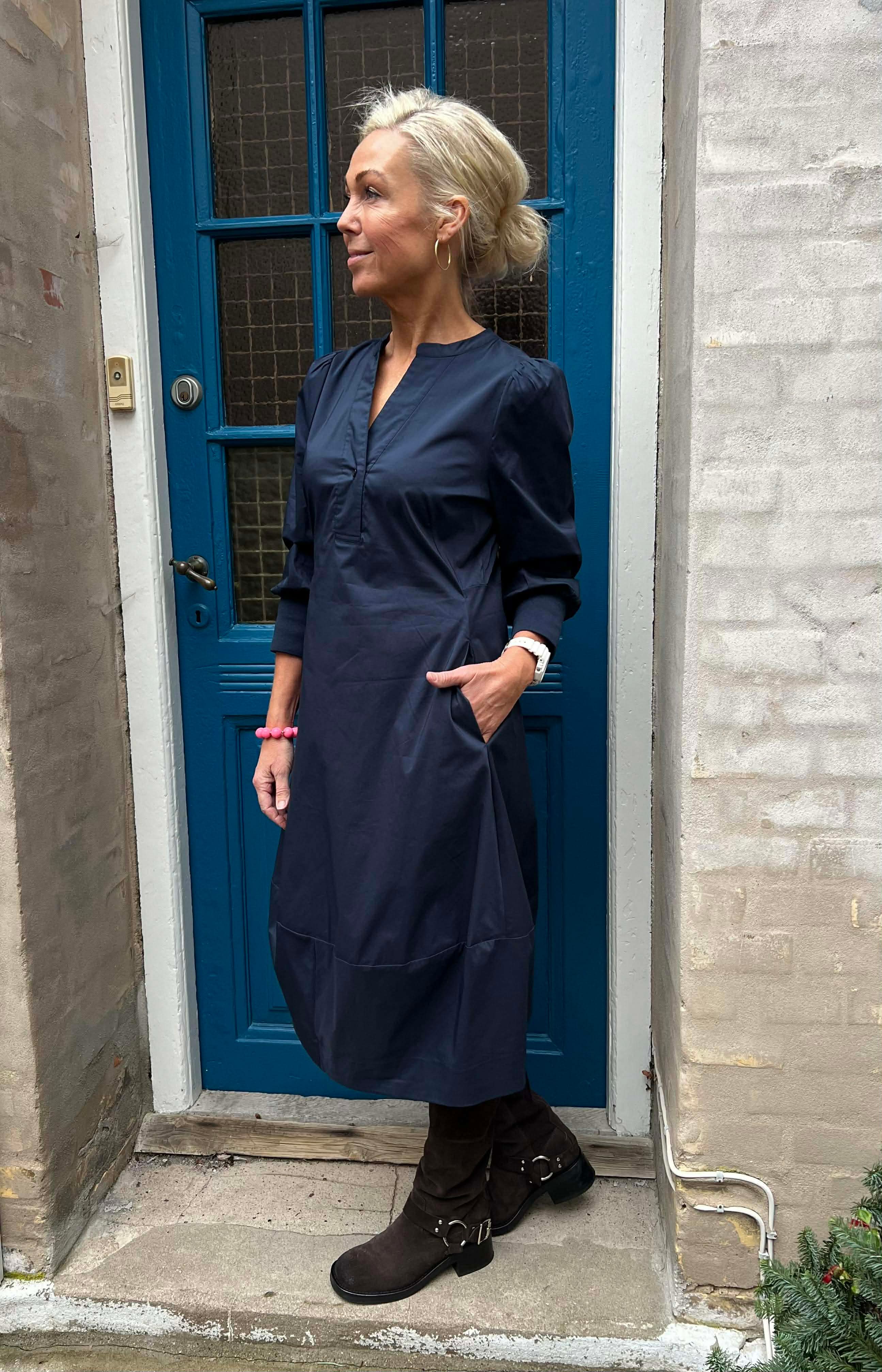 Antoinette 3/4-ärm klänning - Blue Iris