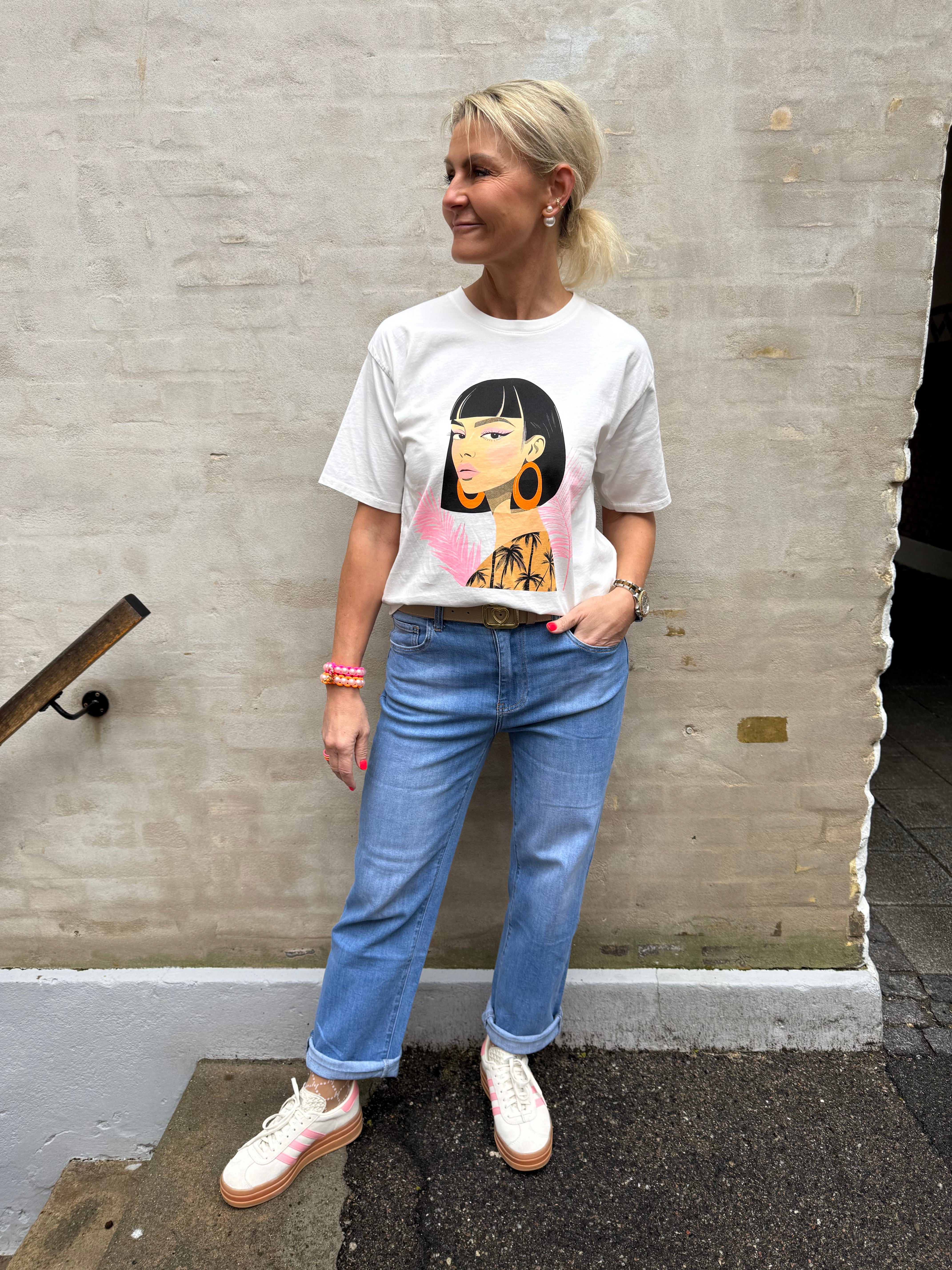 Cleopatra T-shirt - Vit/Rosa/Orange