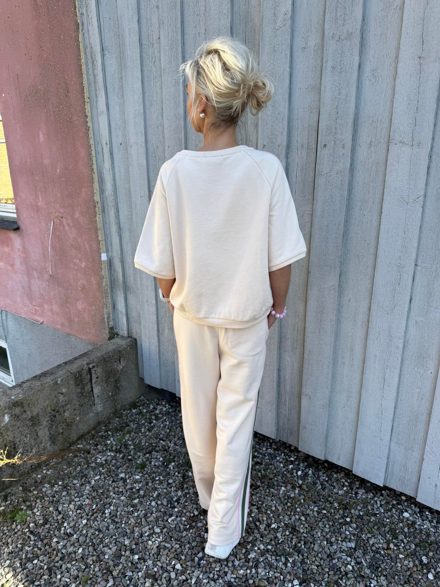 Melany Sweat Tee - Beige