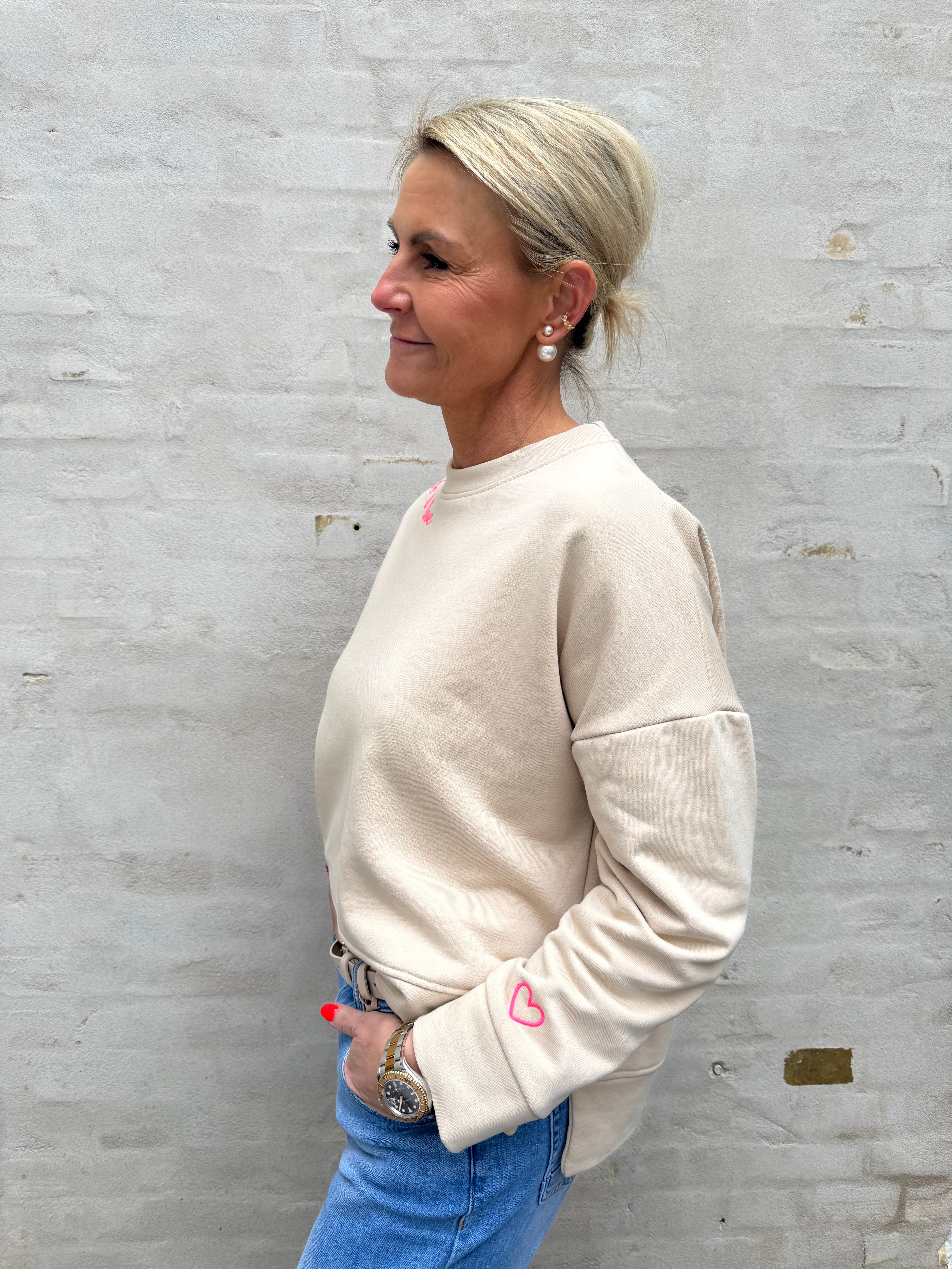 Life is Love Sweat - Beige