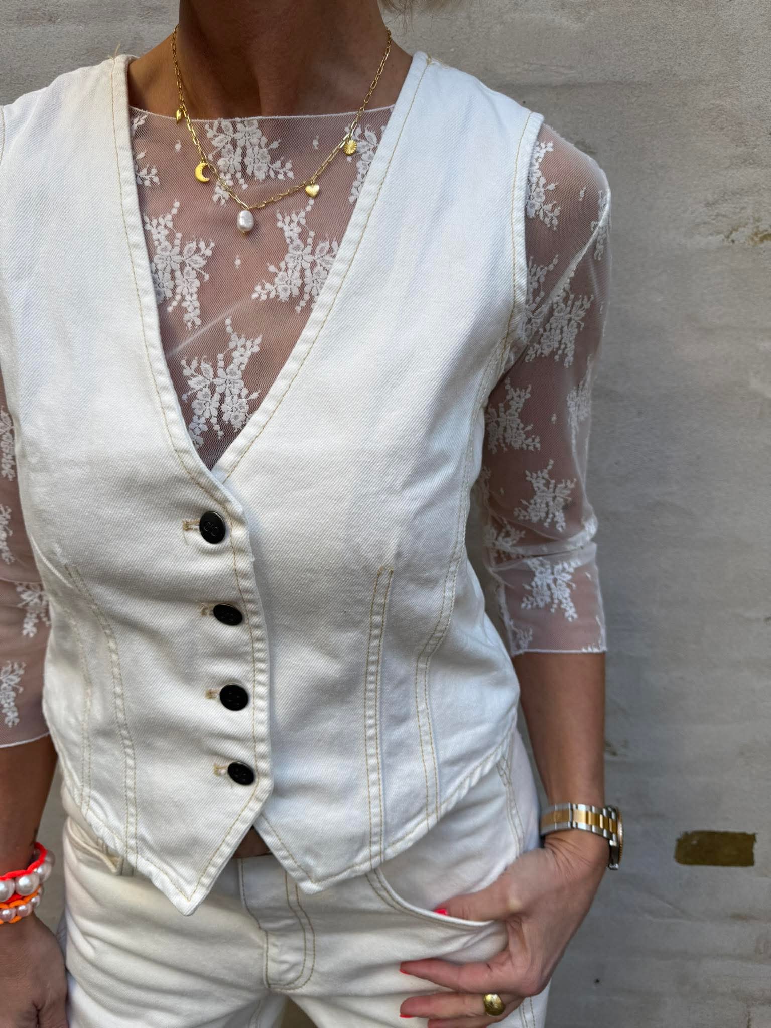 BernettaCC Väst - Bone