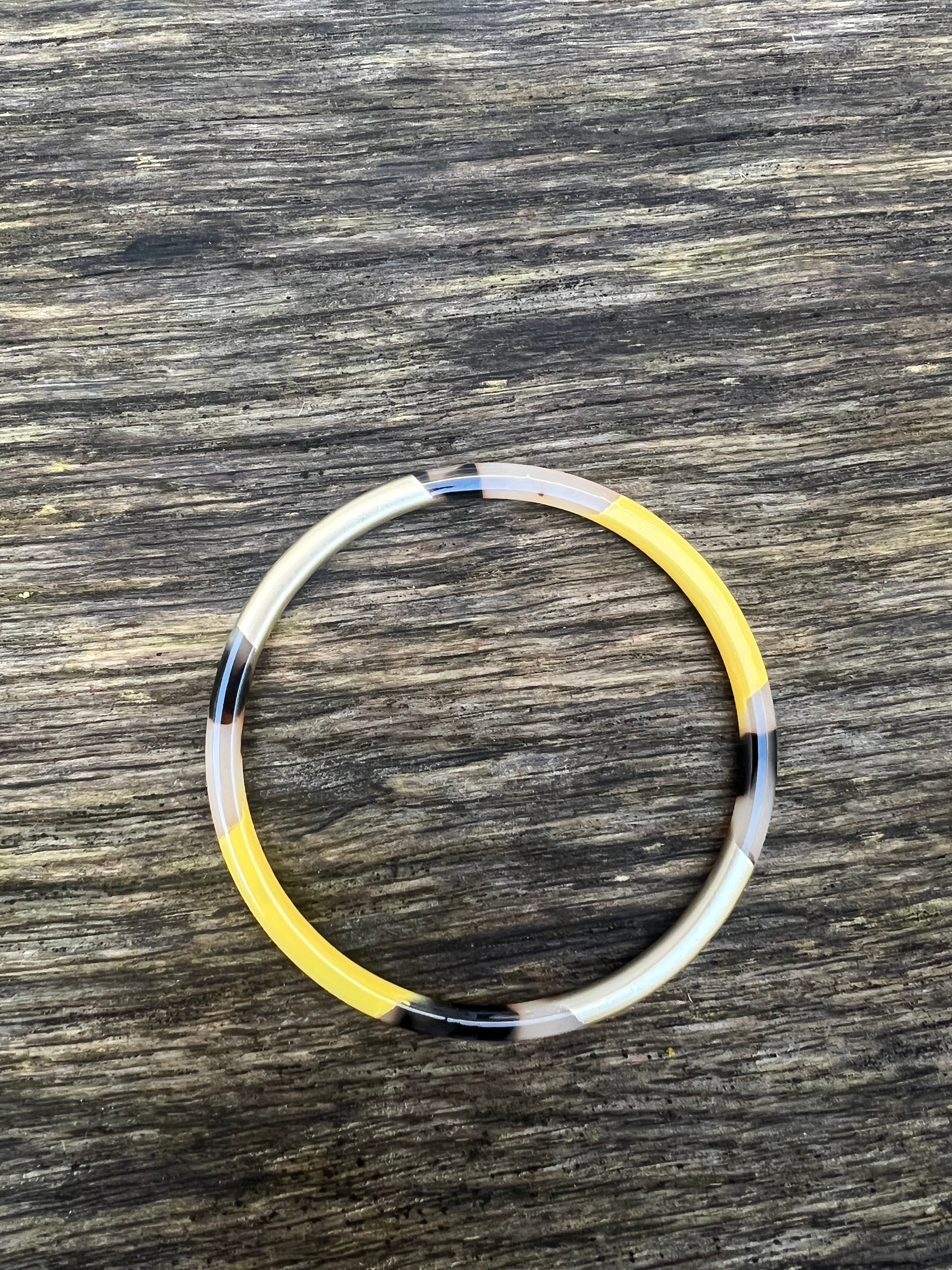 Lolo armband guld-gult