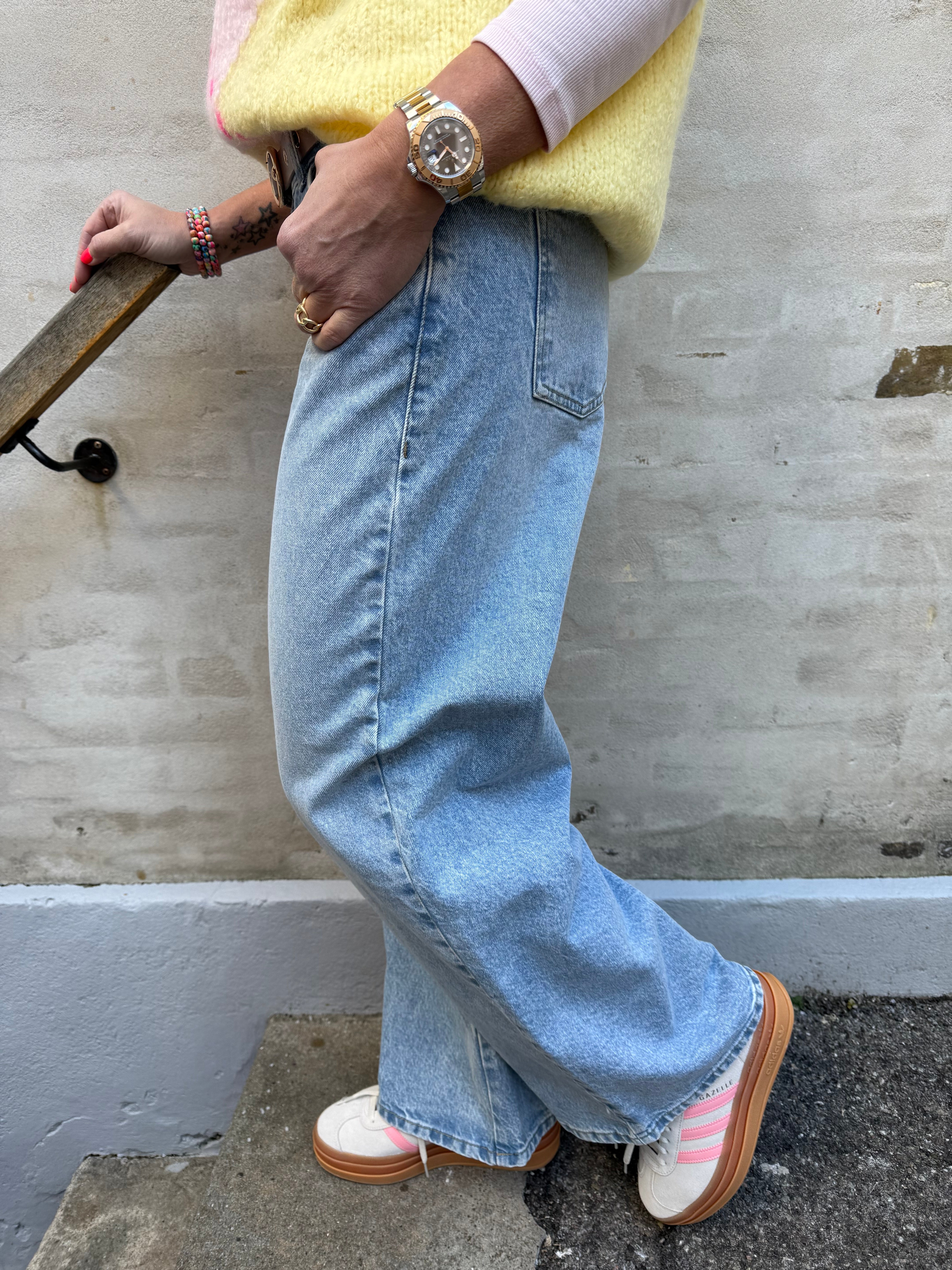 Selma vida jeans med låg midja - Ljusblå Denim