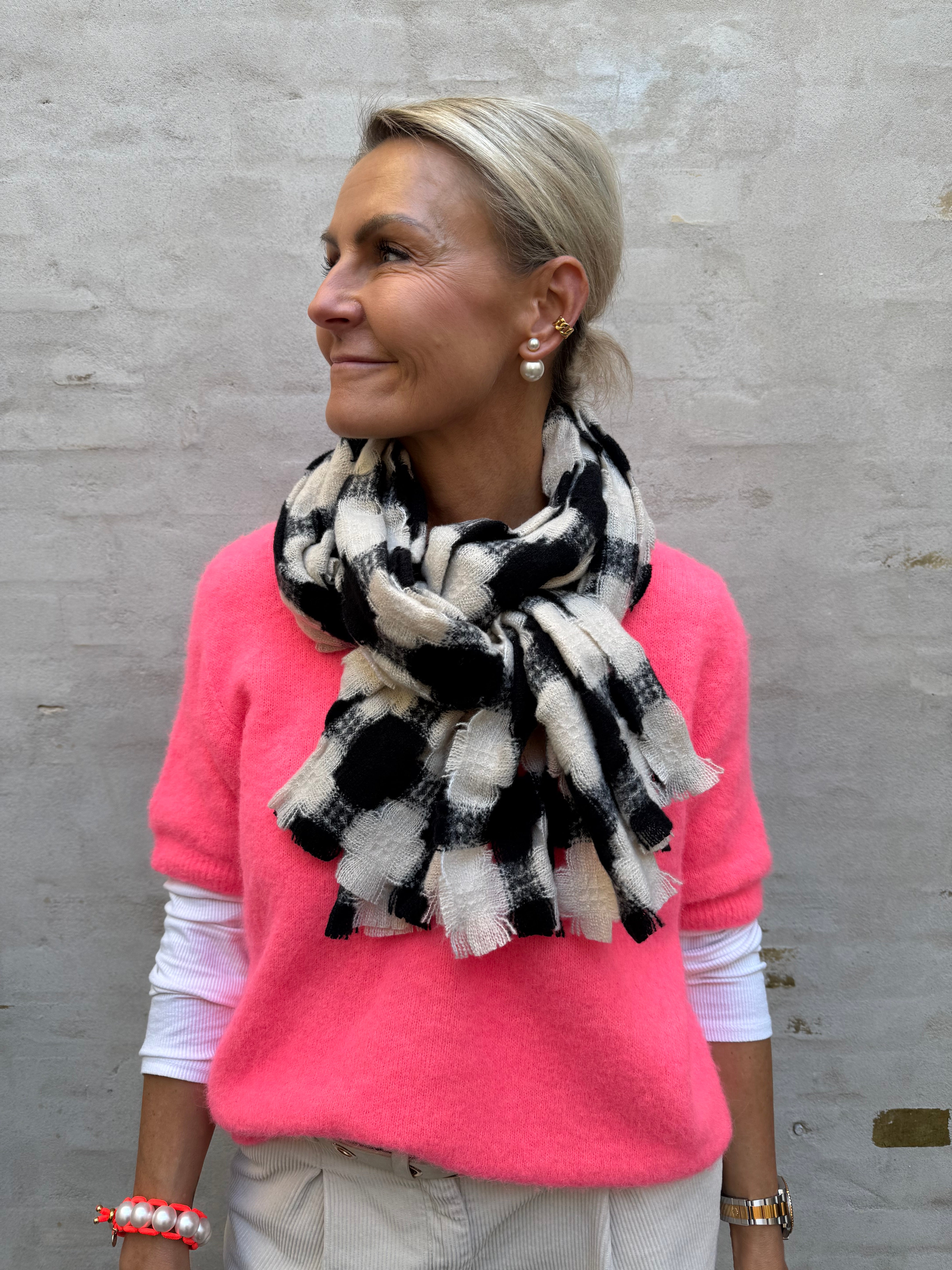 Saga Chess halsduk svart