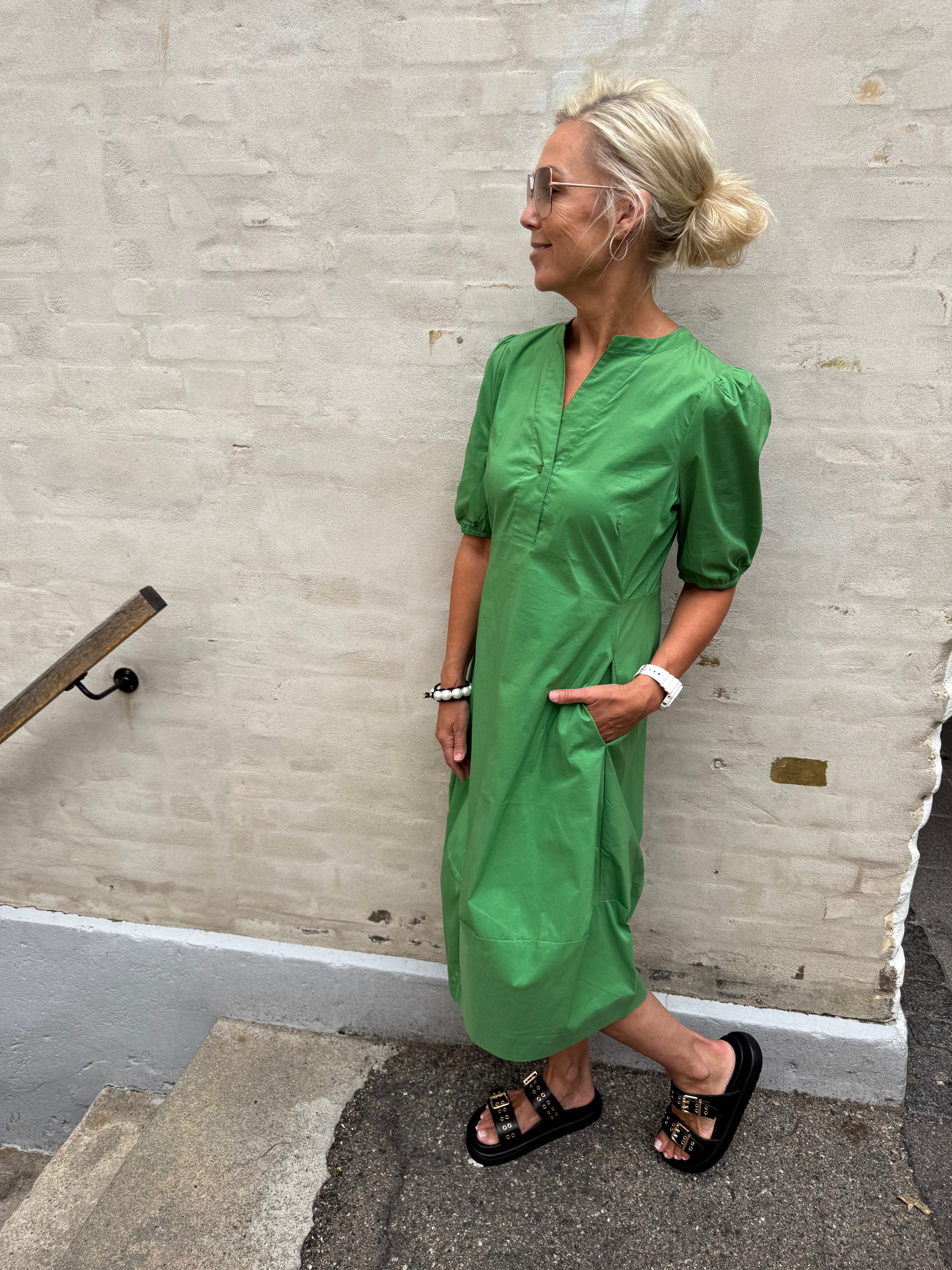 Antoinett SS Placket Dress - Mintgrön