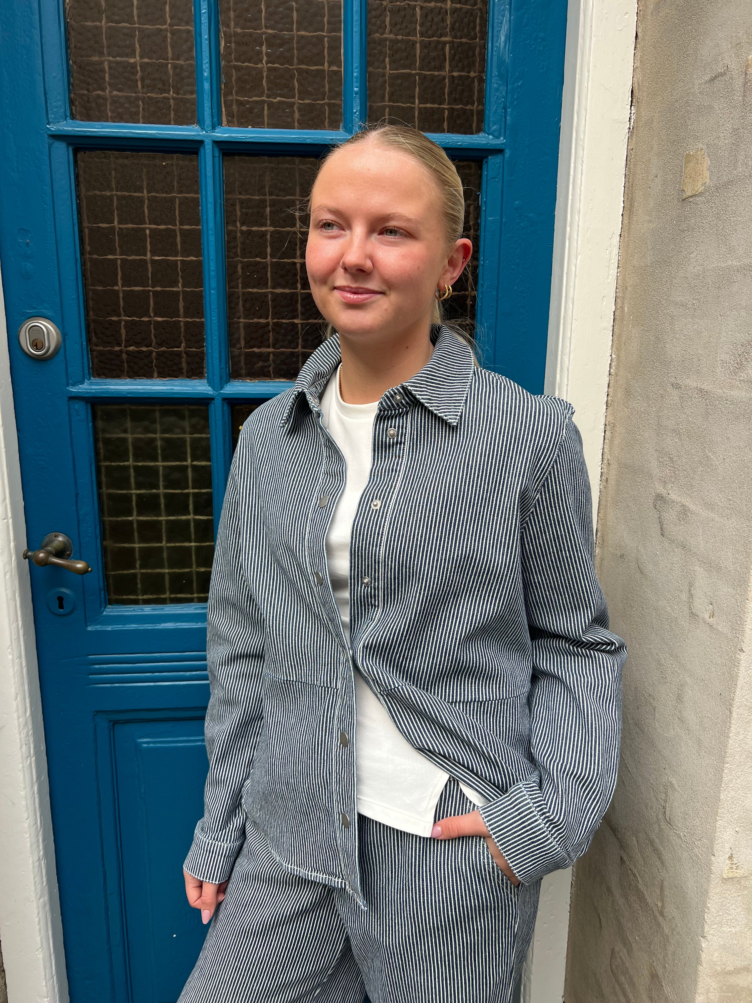 Nikita LS Shacket - Black Iris CLOUD DANCER