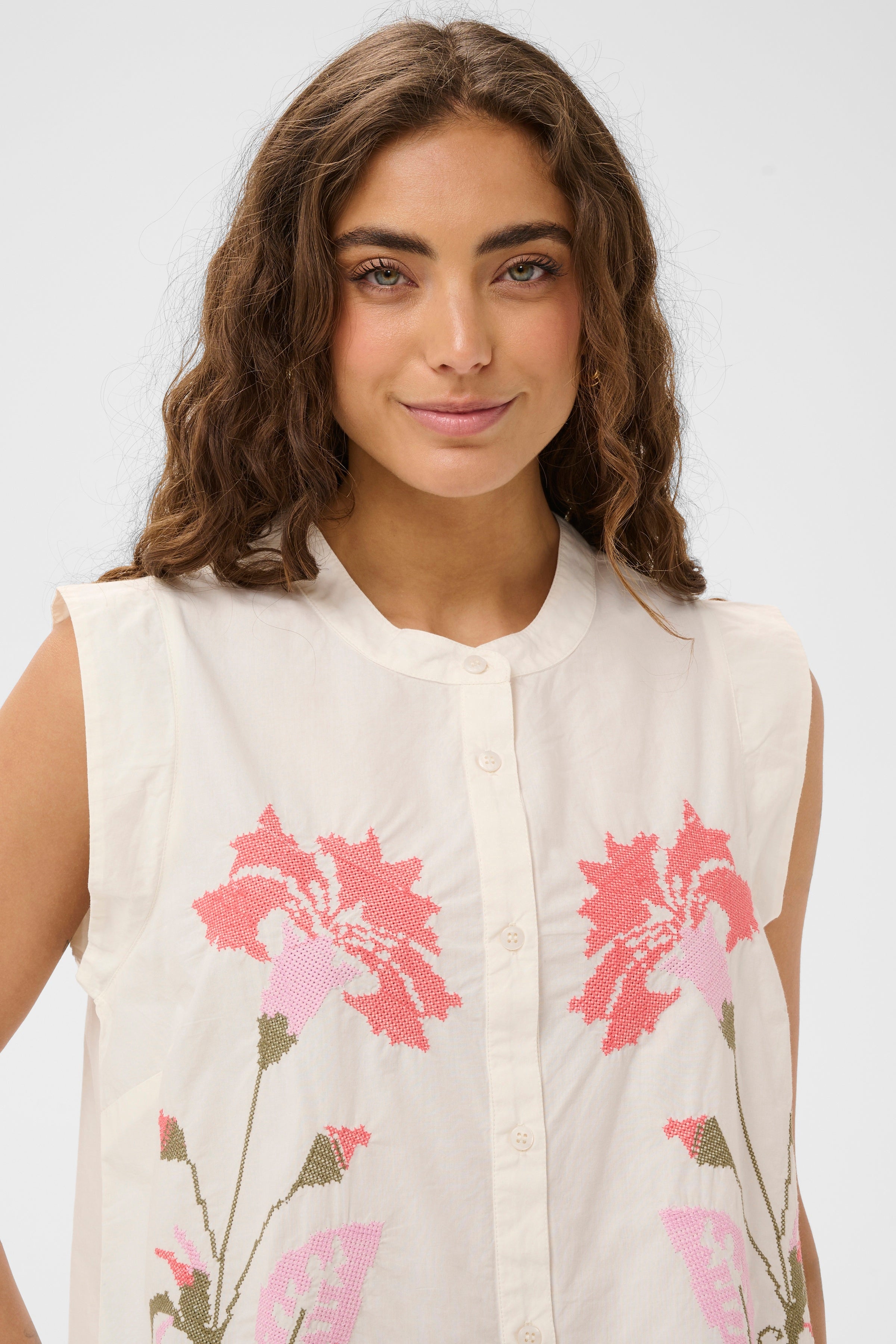 Alvild Olena SL Shirt - Spring Gardenia