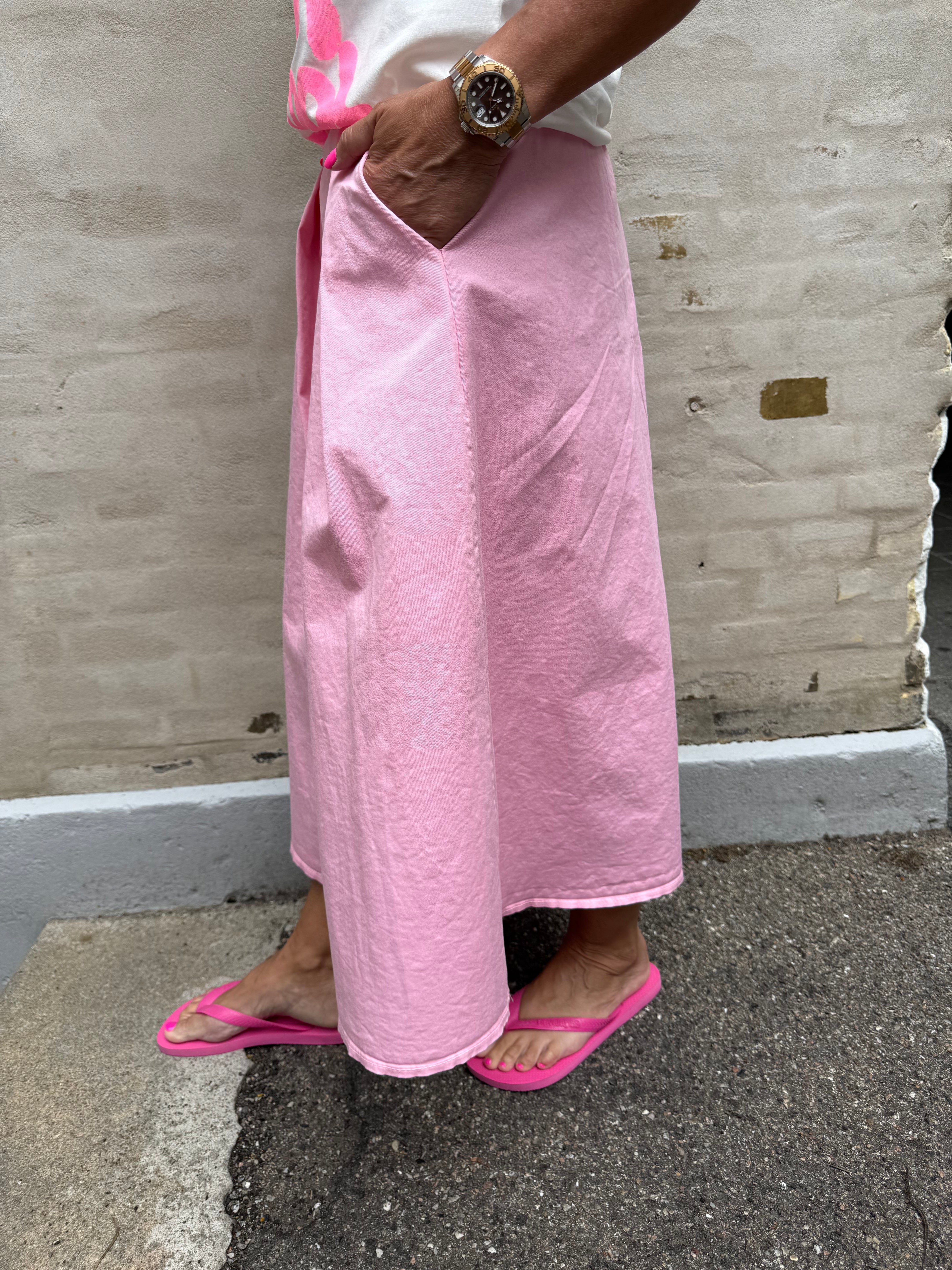Betty Long Skirt - Pink