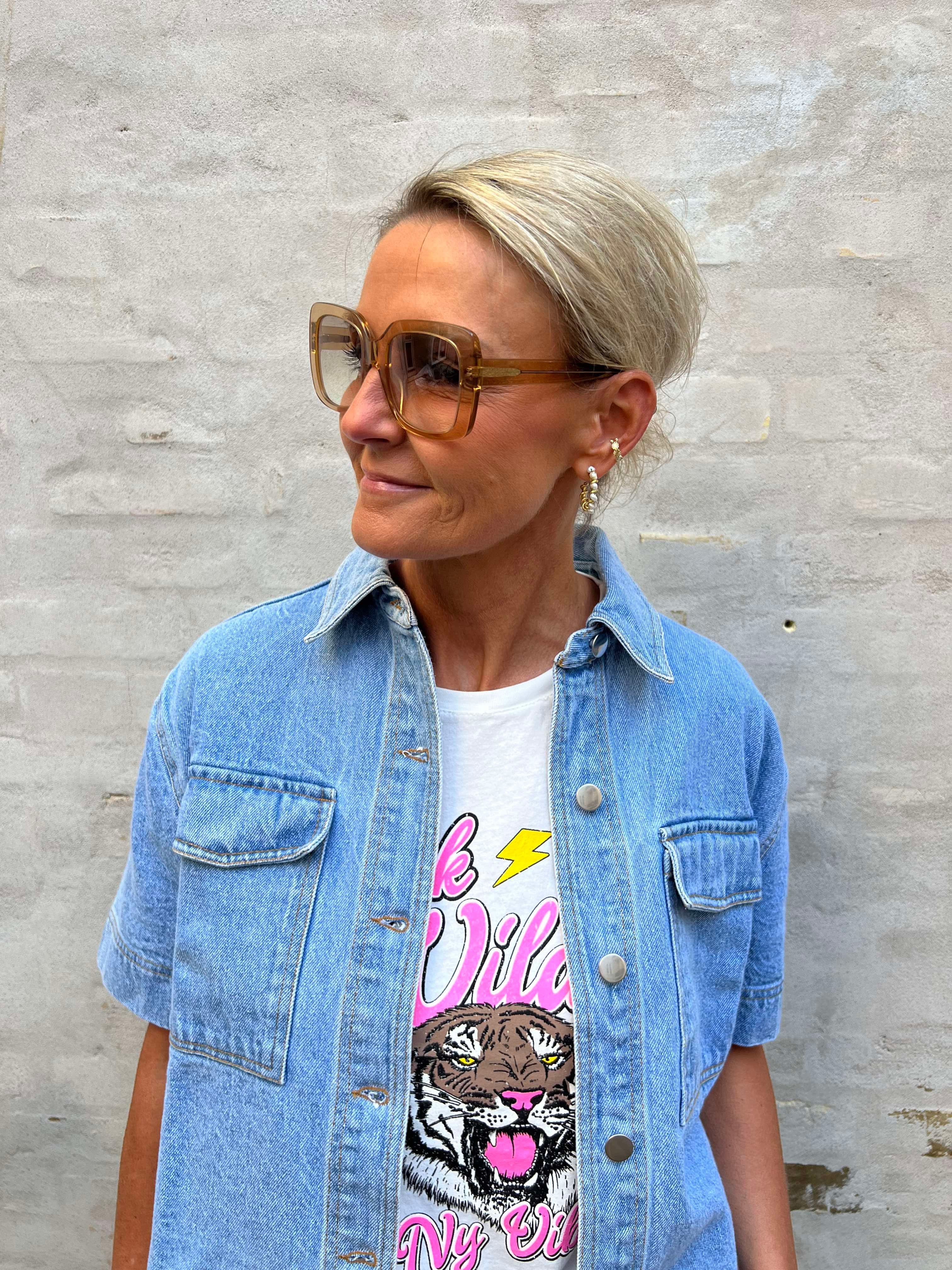 Mio karamelltonade solglasögon