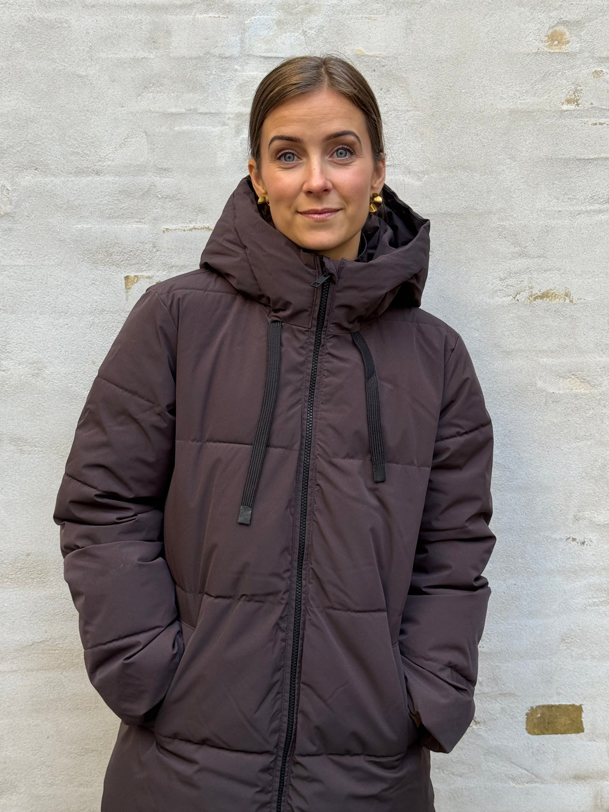 BLAIR LONG HOOD PUFFER - Chocolate Torte/CONTRAST BLACK