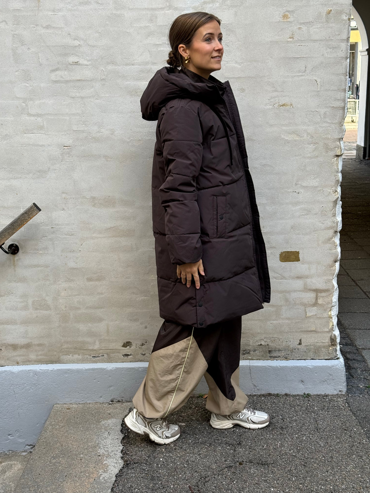BLAIR LONG HOOD PUFFER - Chocolate Torte/CONTRAST BLACK