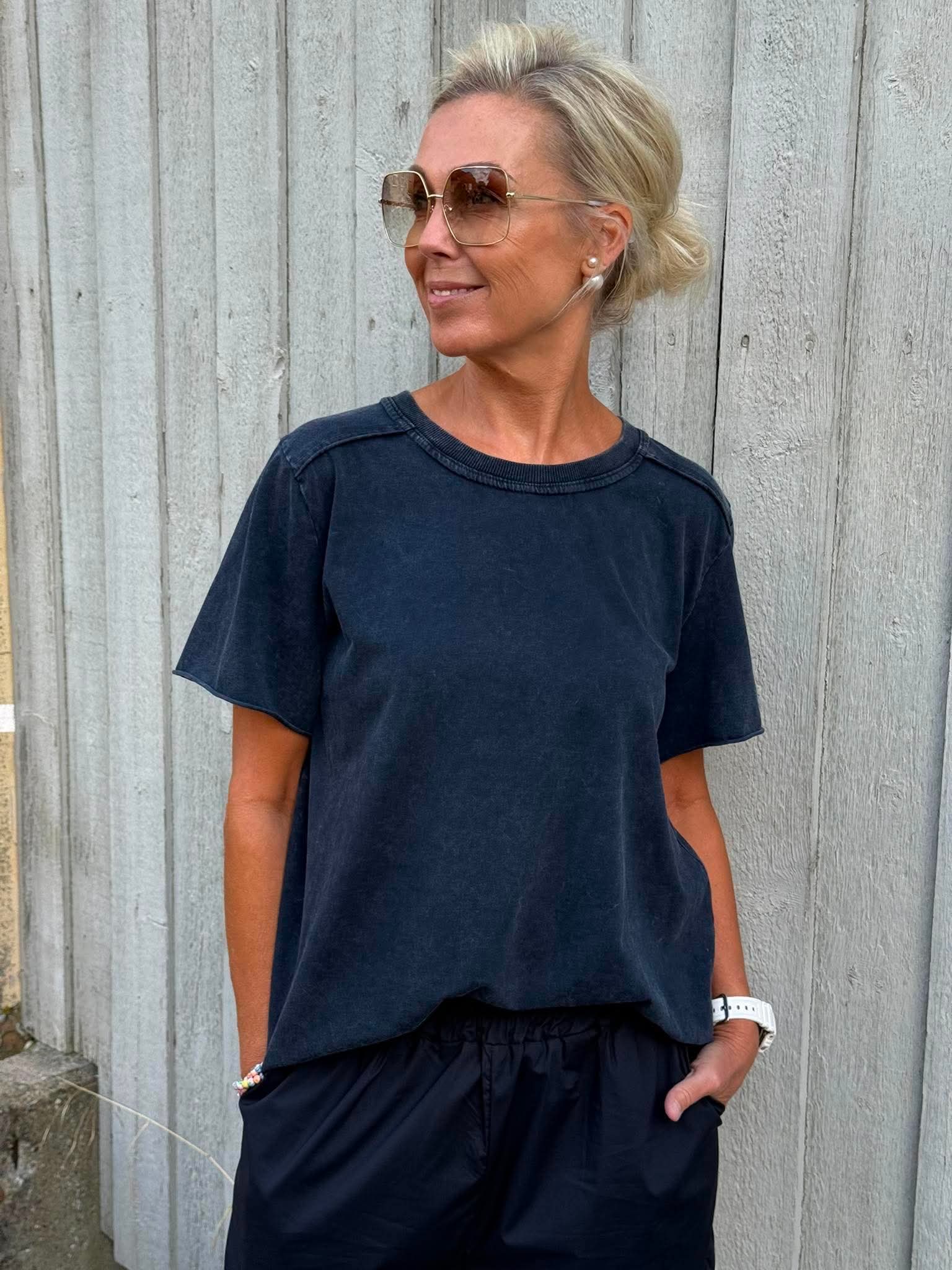 Alouette Tee - Navy