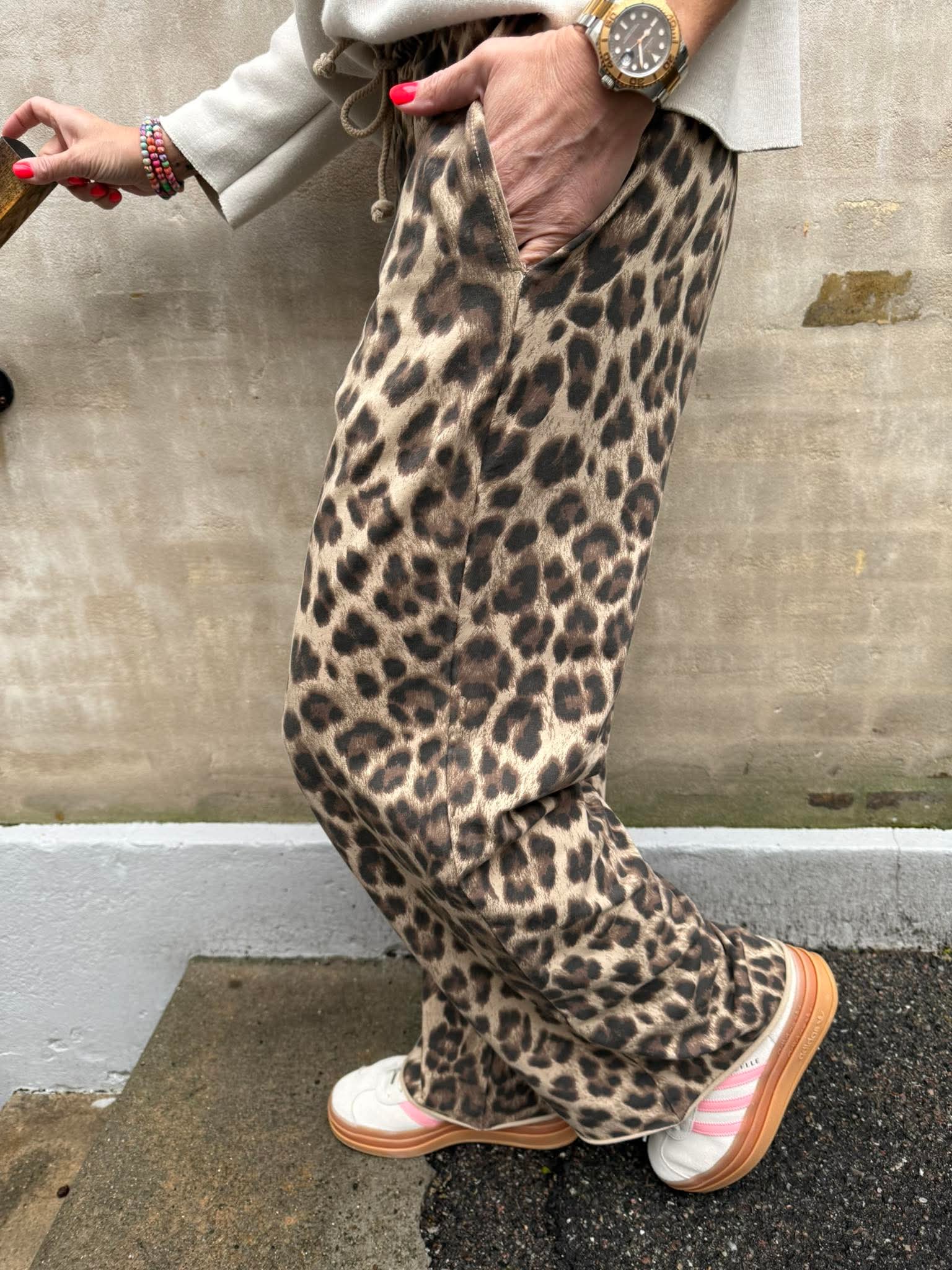 Leo Sweat Pants - Leo ljusbrun