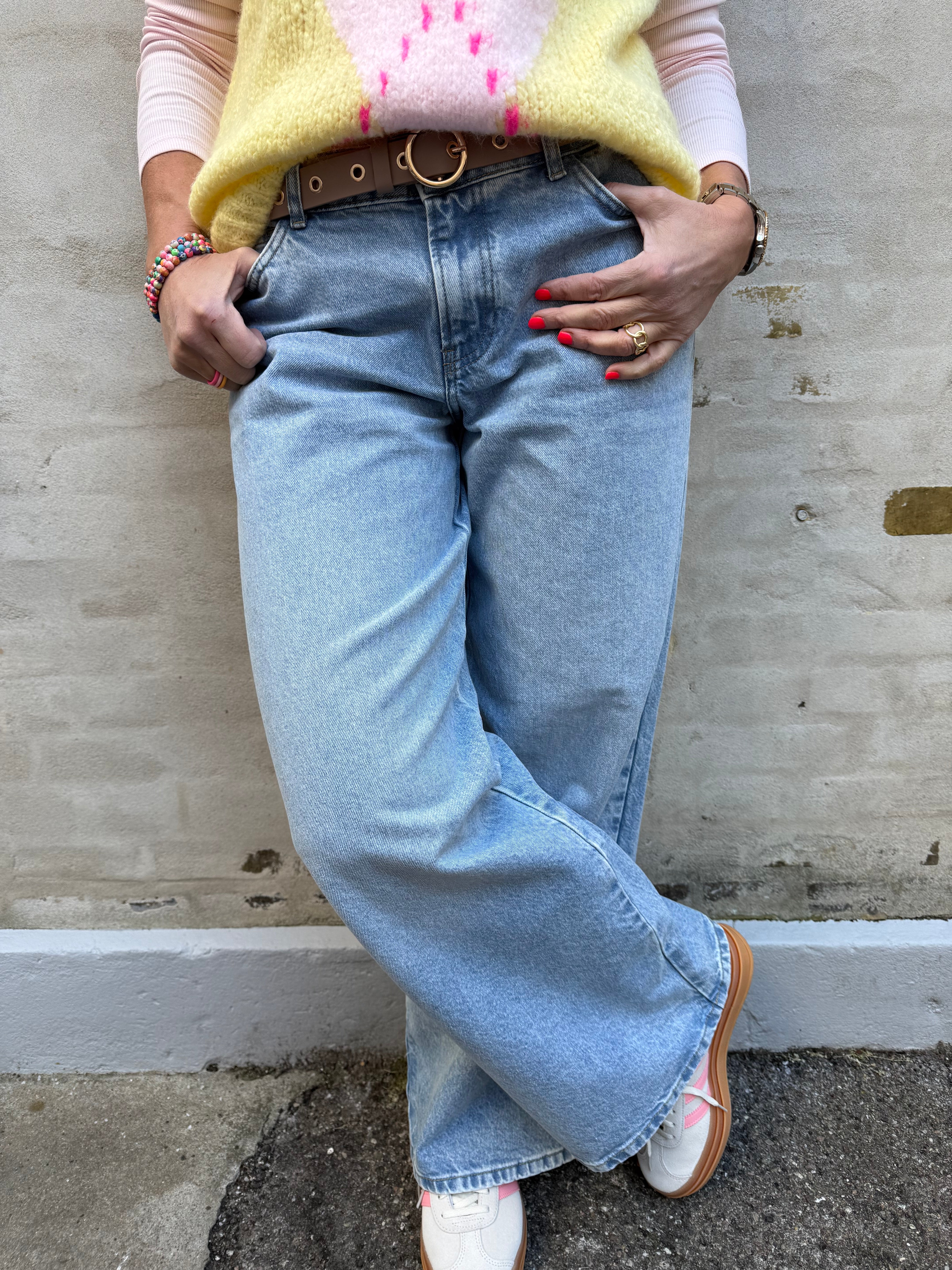 Selma vida jeans med låg midja - Ljusblå Denim