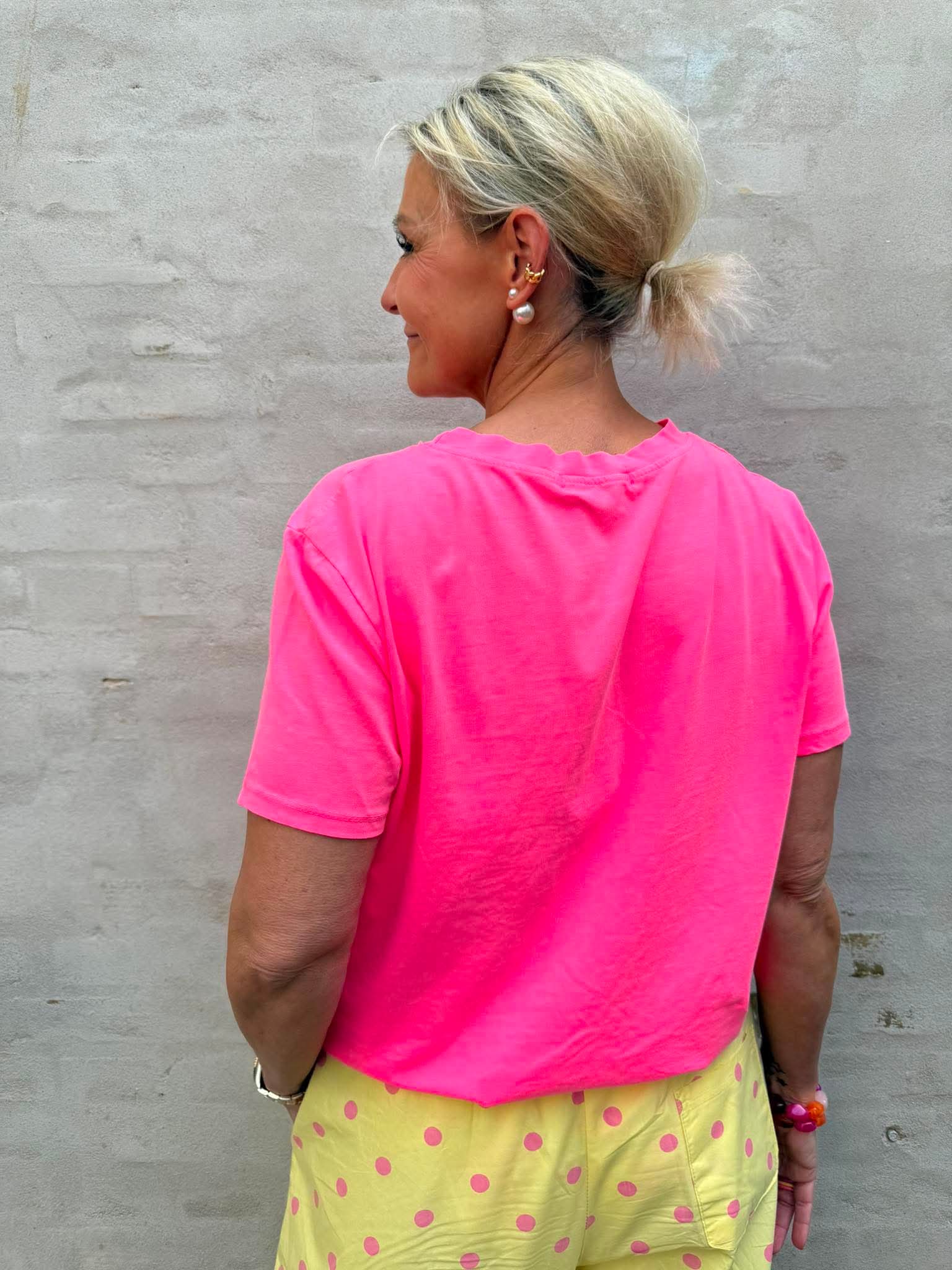 PREORDER-Belina Tee - Pink Fluo