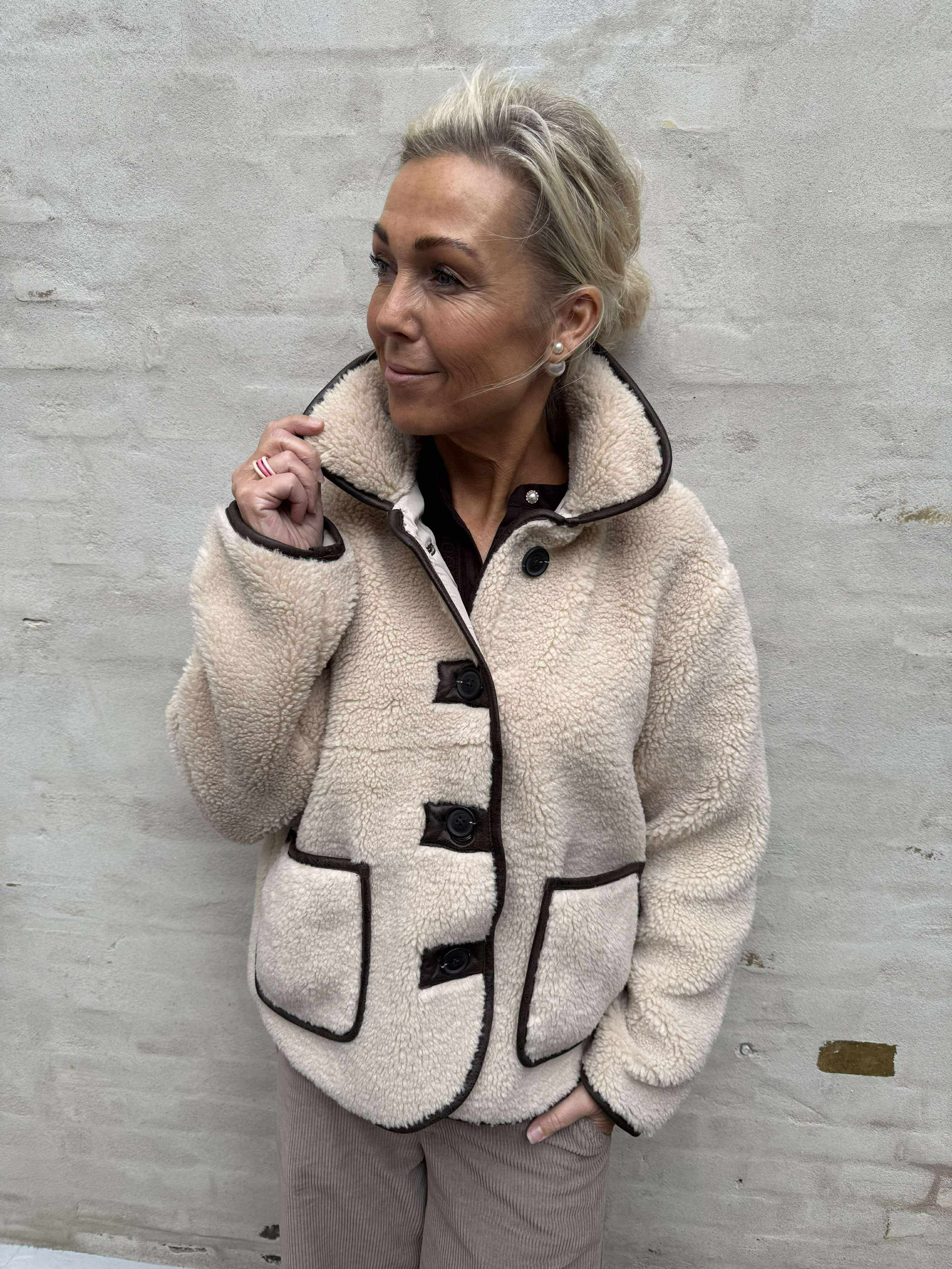 NOELLA LIFE NALLEJACKA - Cement