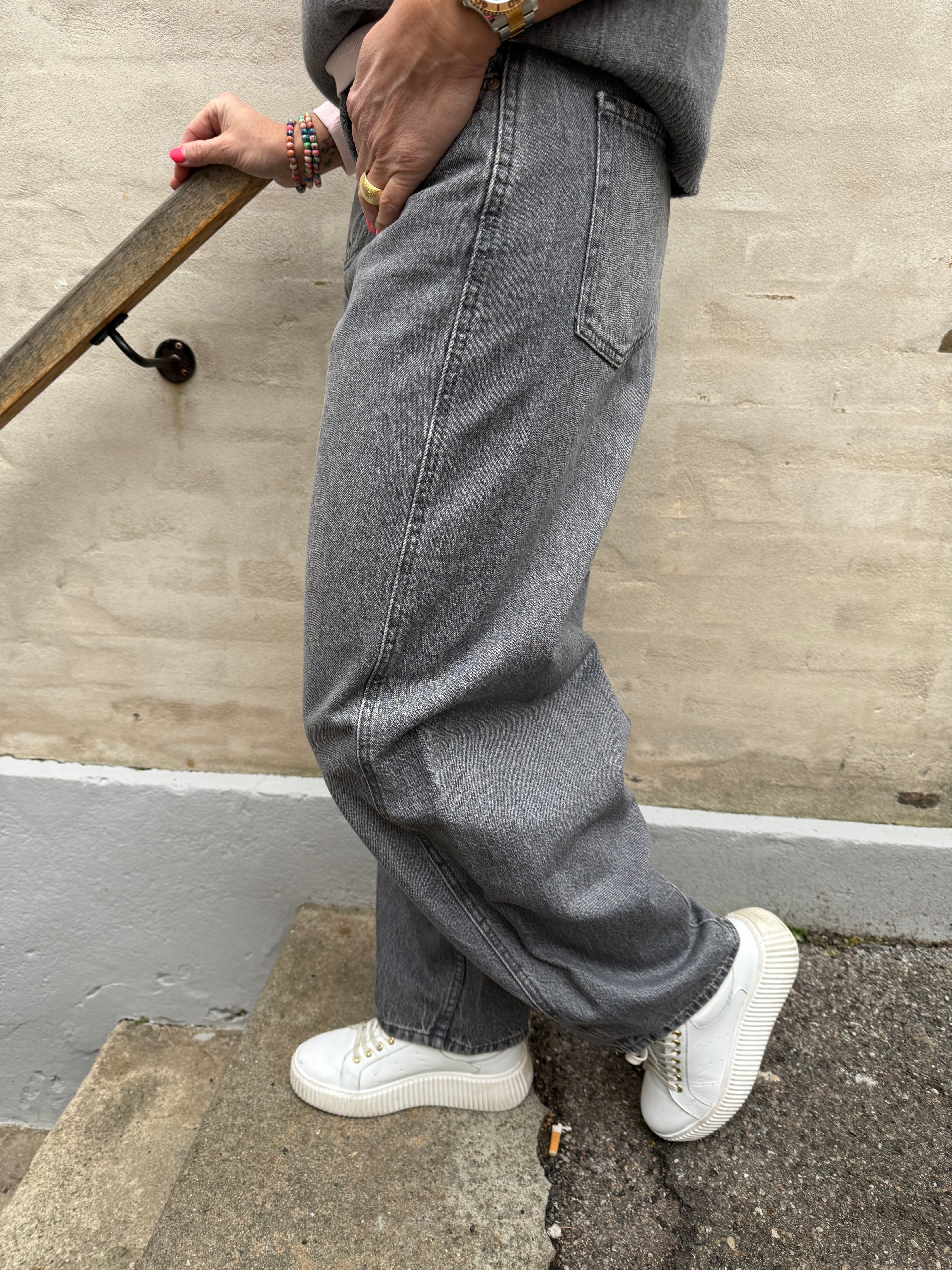 JDYSUSIA MW BARREL - Grå