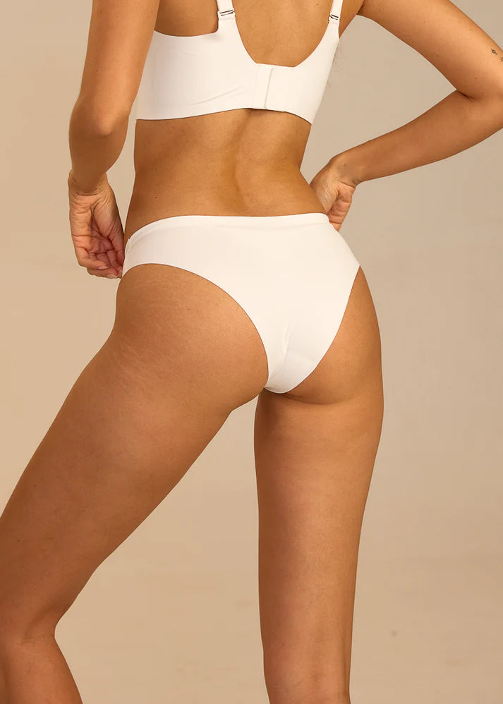Invisible Soft Brazilian - Hvid
