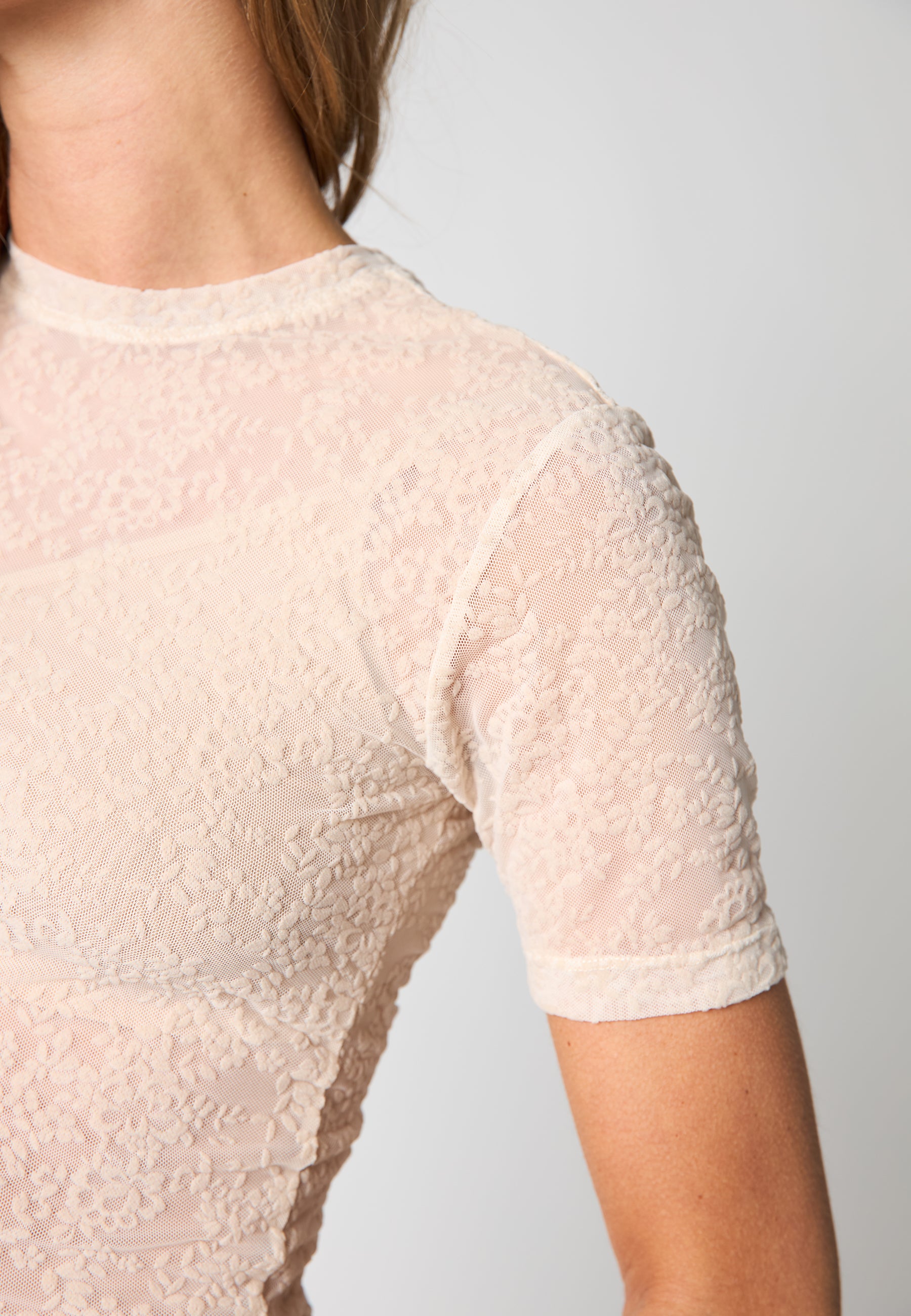 Lace Tee Slim - Puder