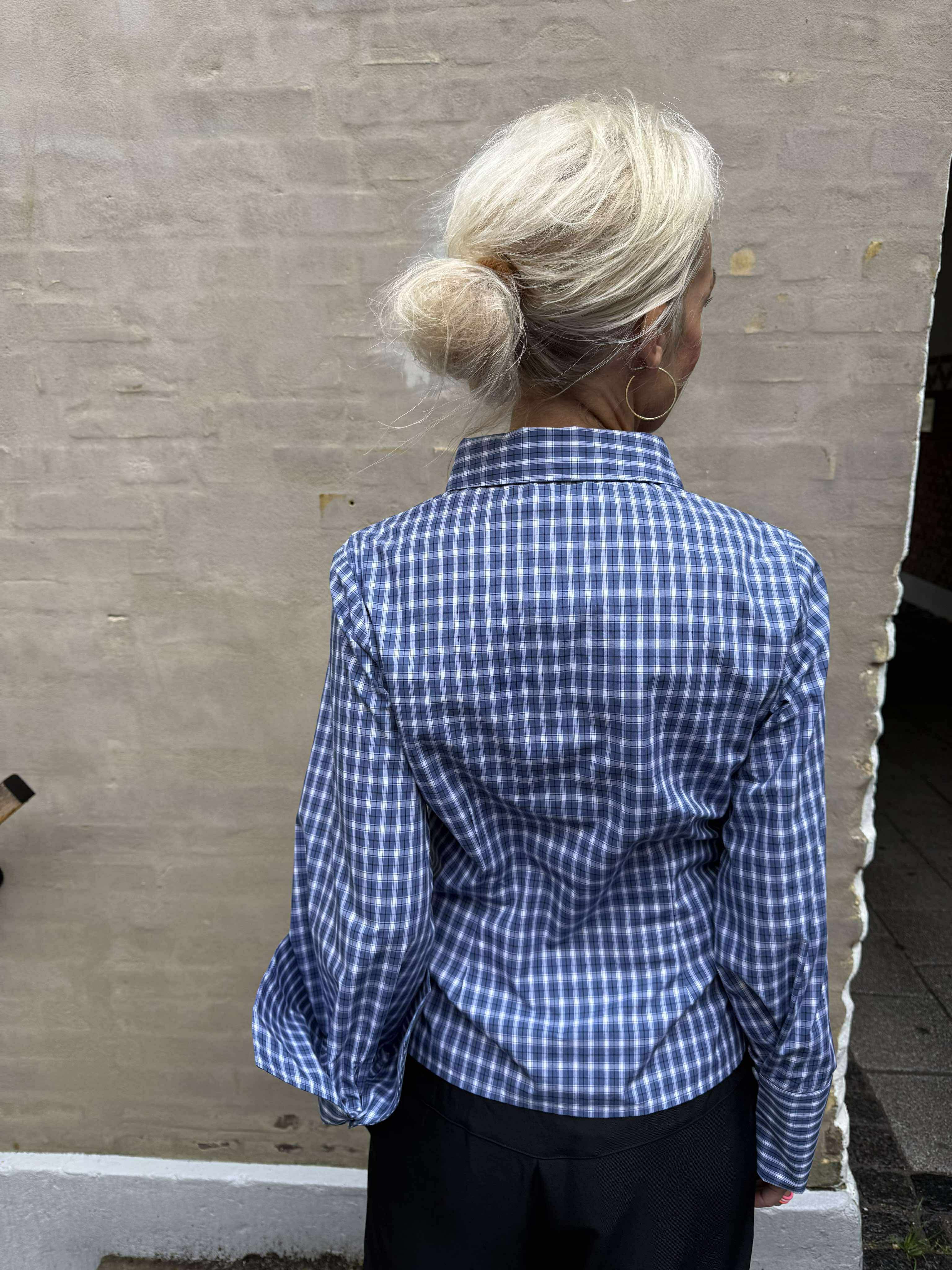 Rosa rutig skjorta - mörkblå