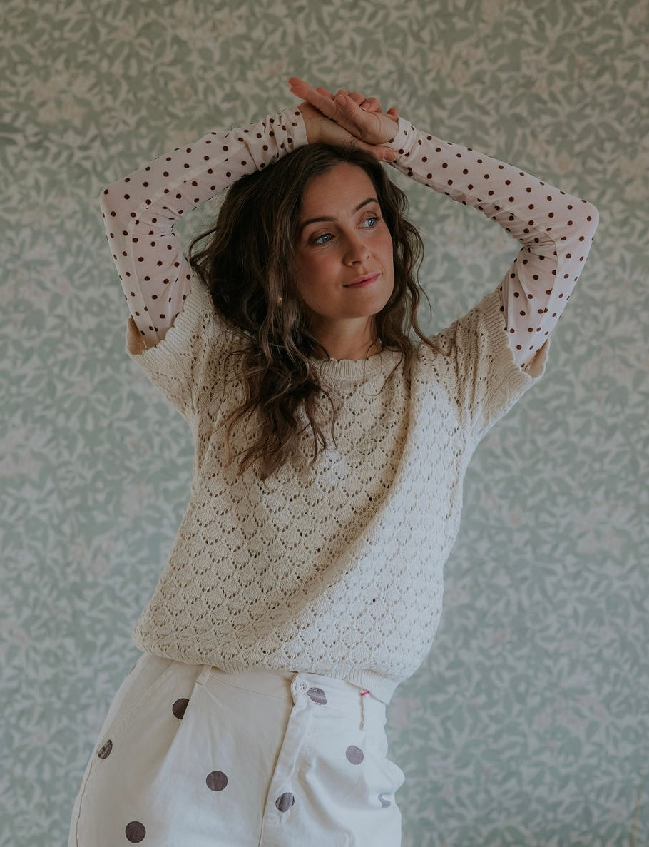 JAQUELINE SS O-NECK TOPP - Björk