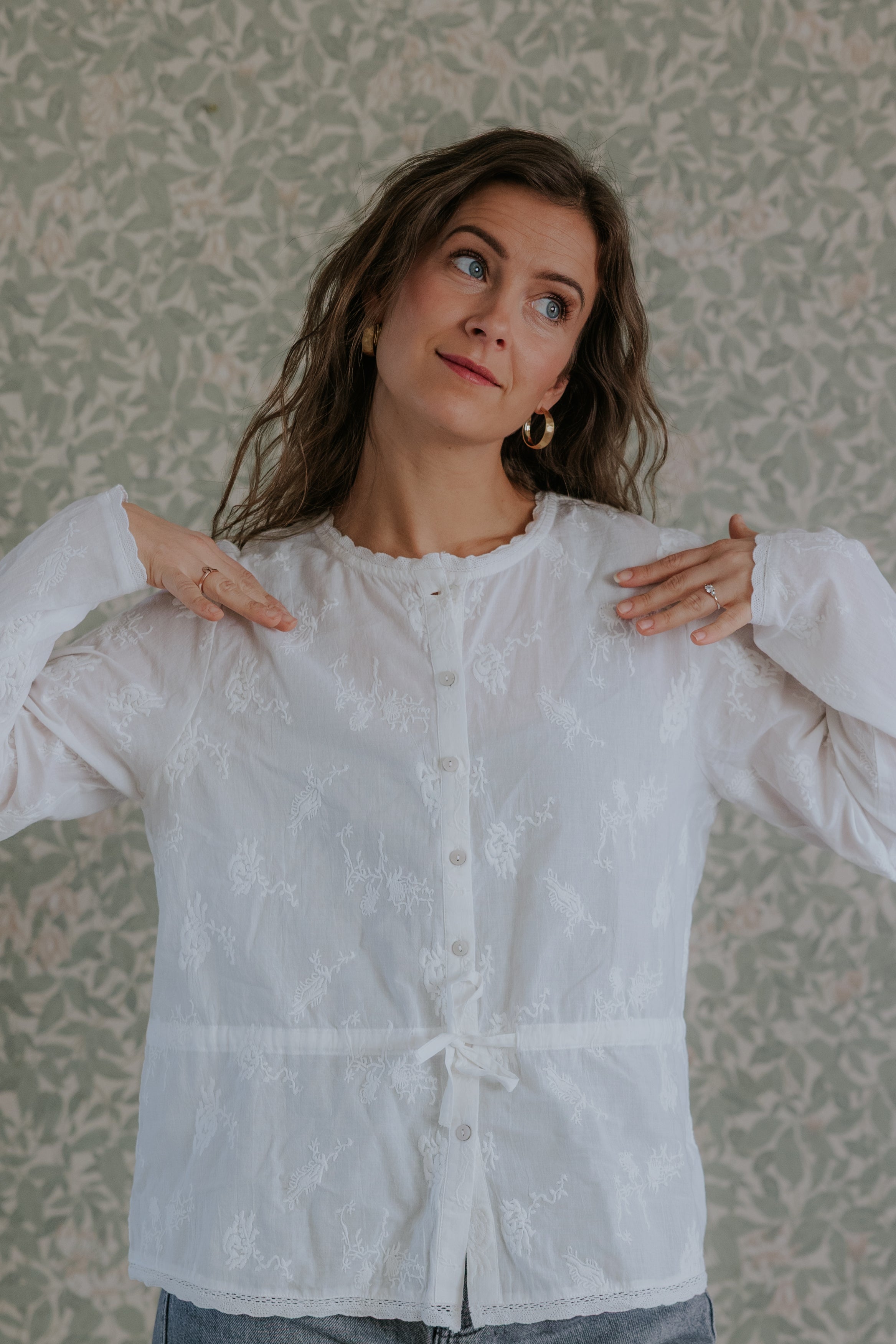 MELLIE LS EMB. STRÄNGSKJORTA - Molndansör BRODERI