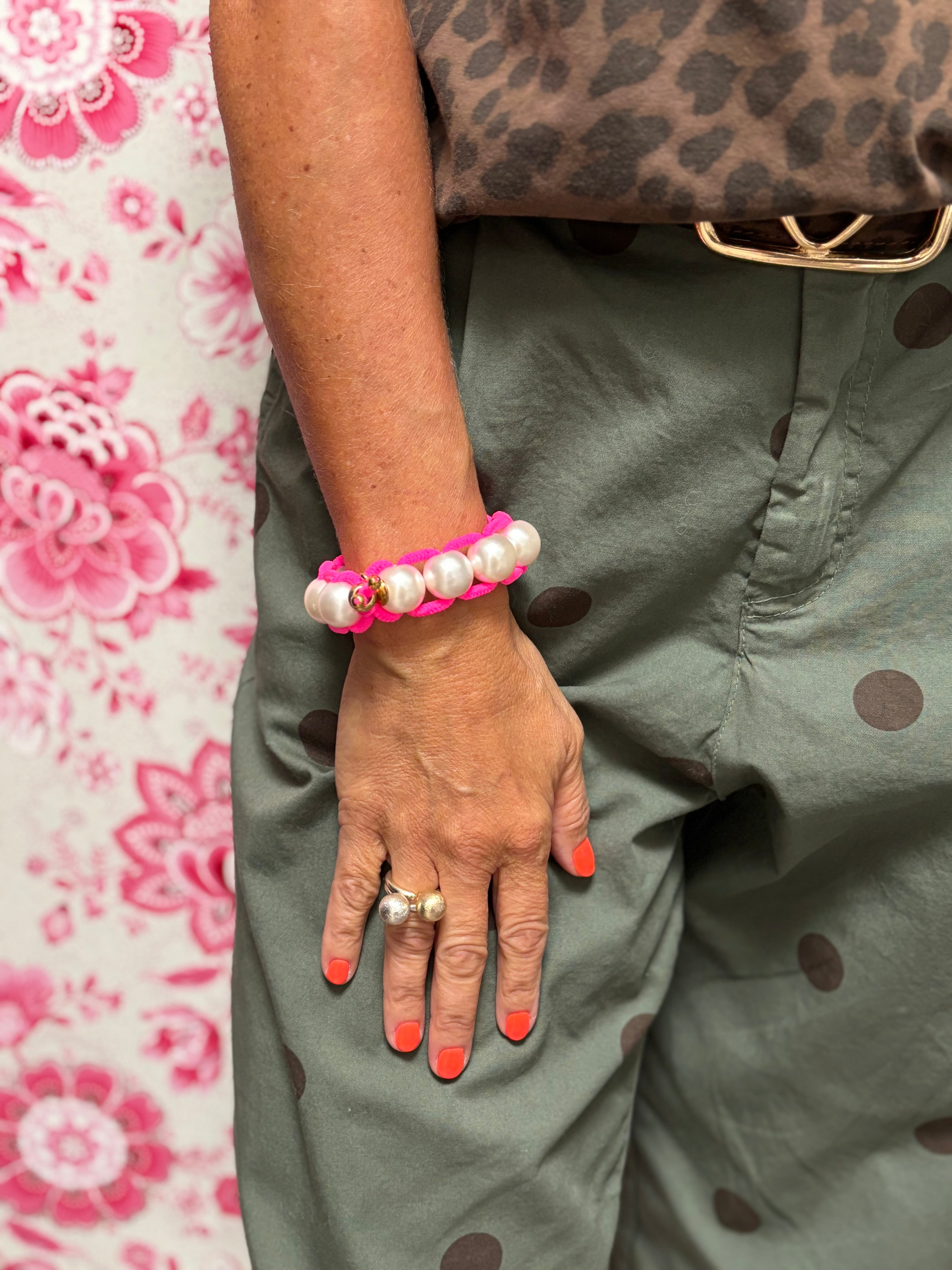 Färgad Elastic & Shell Pearls BIG - Rosa