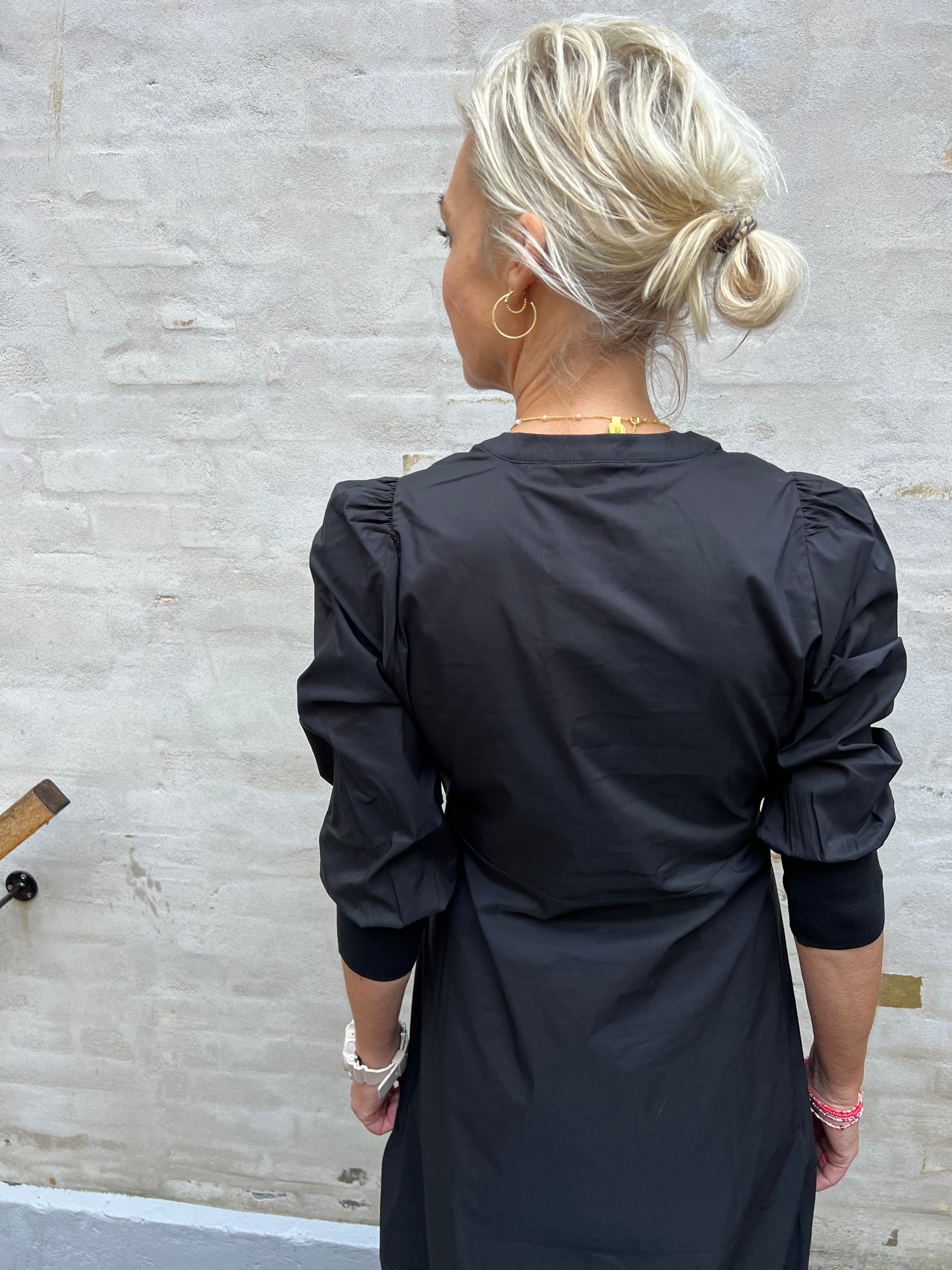 Antoinette 3/4-ärm klänning svart