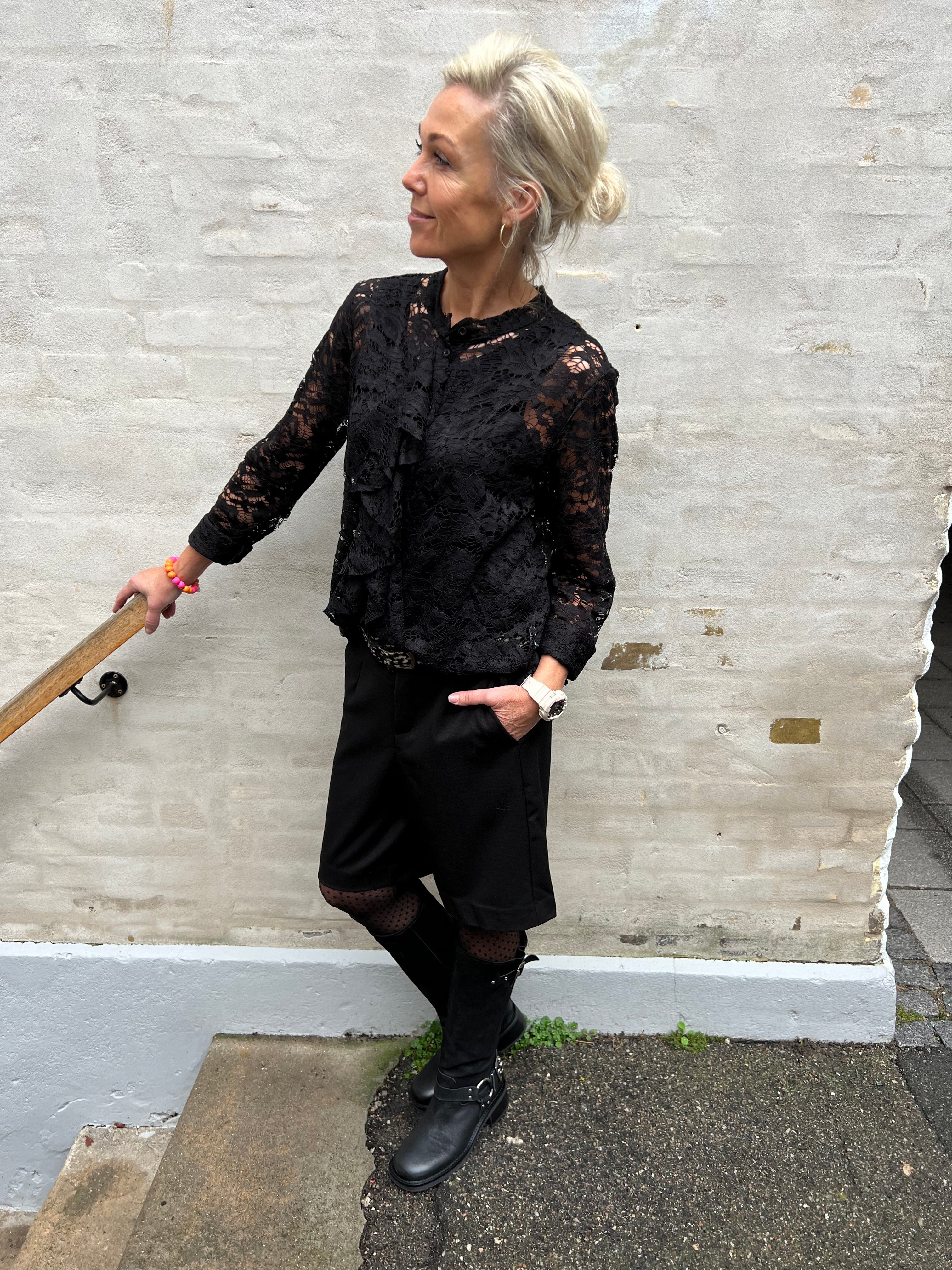 Lisa vida shorts svarta