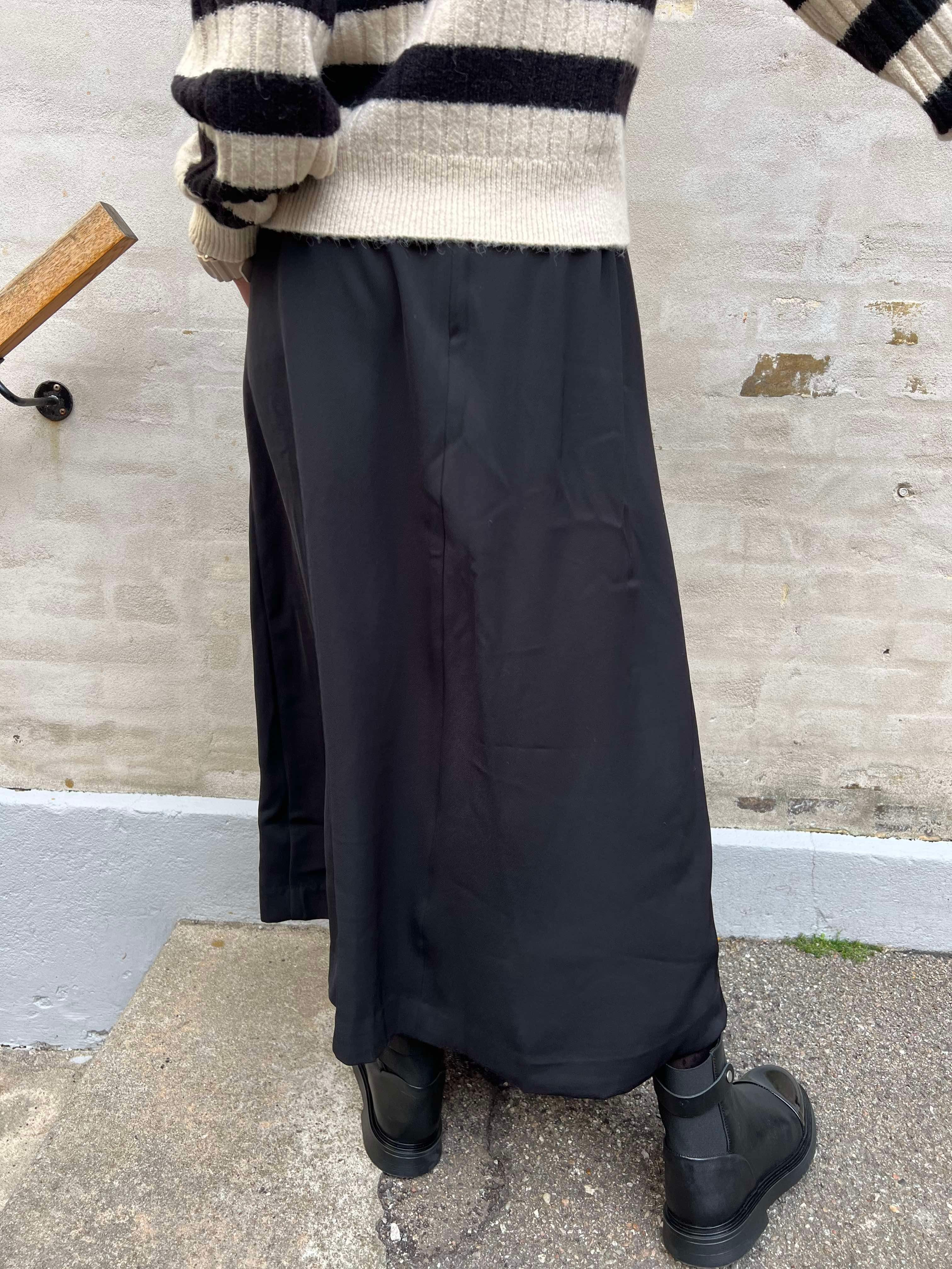 Anya plisserad kjol - Svart