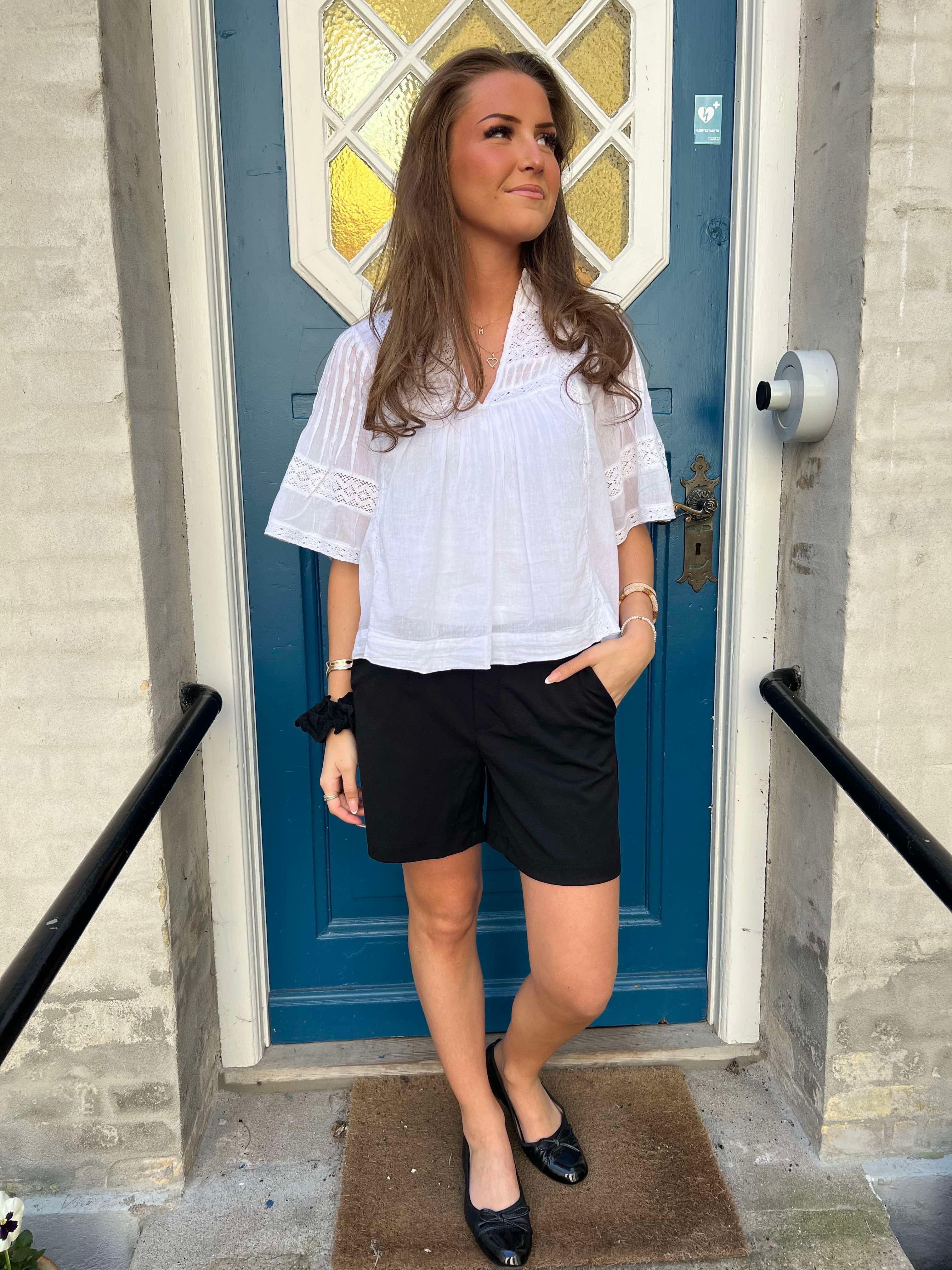 Lisa Shorts Black