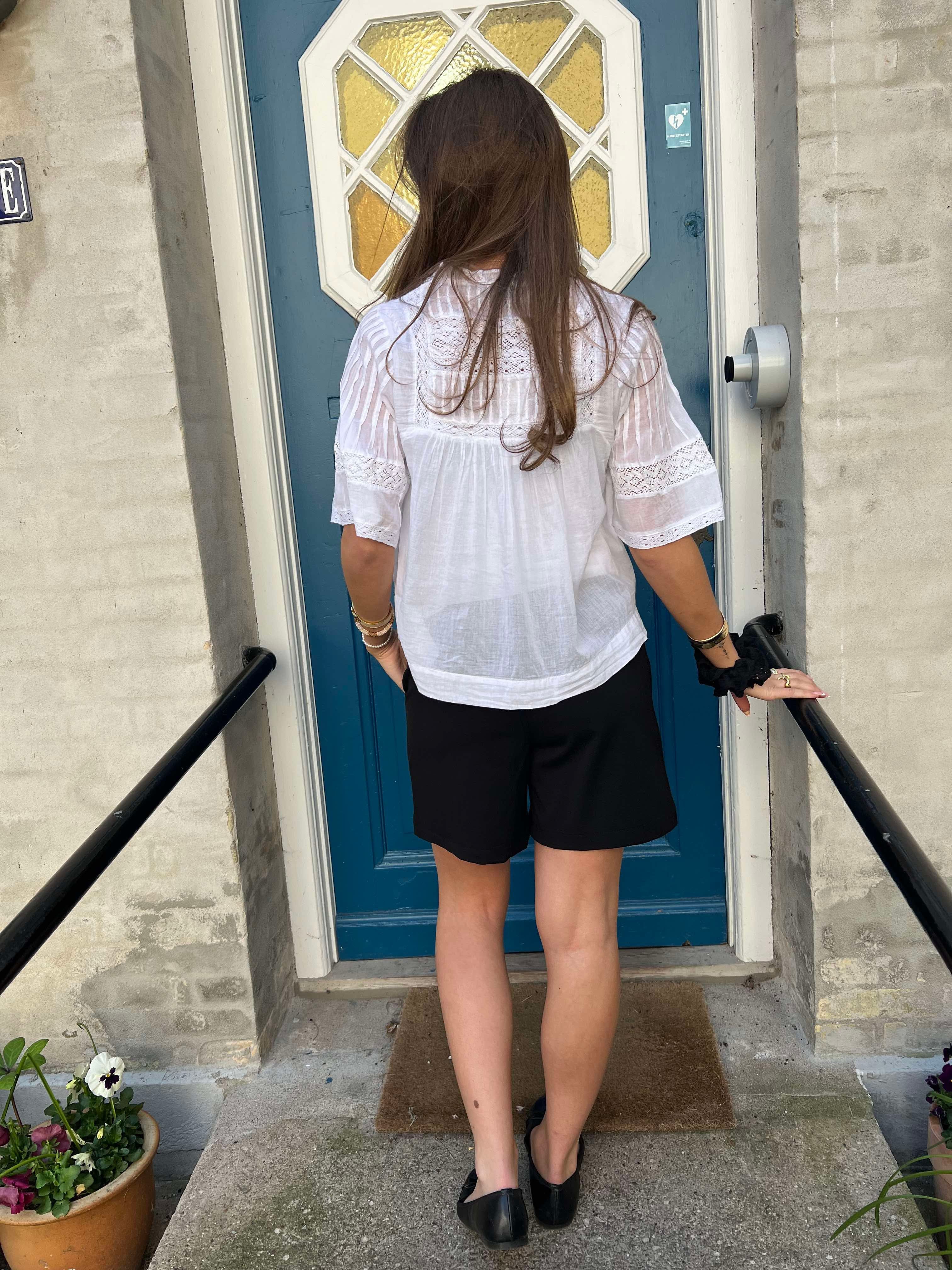 Lisa Shorts Black