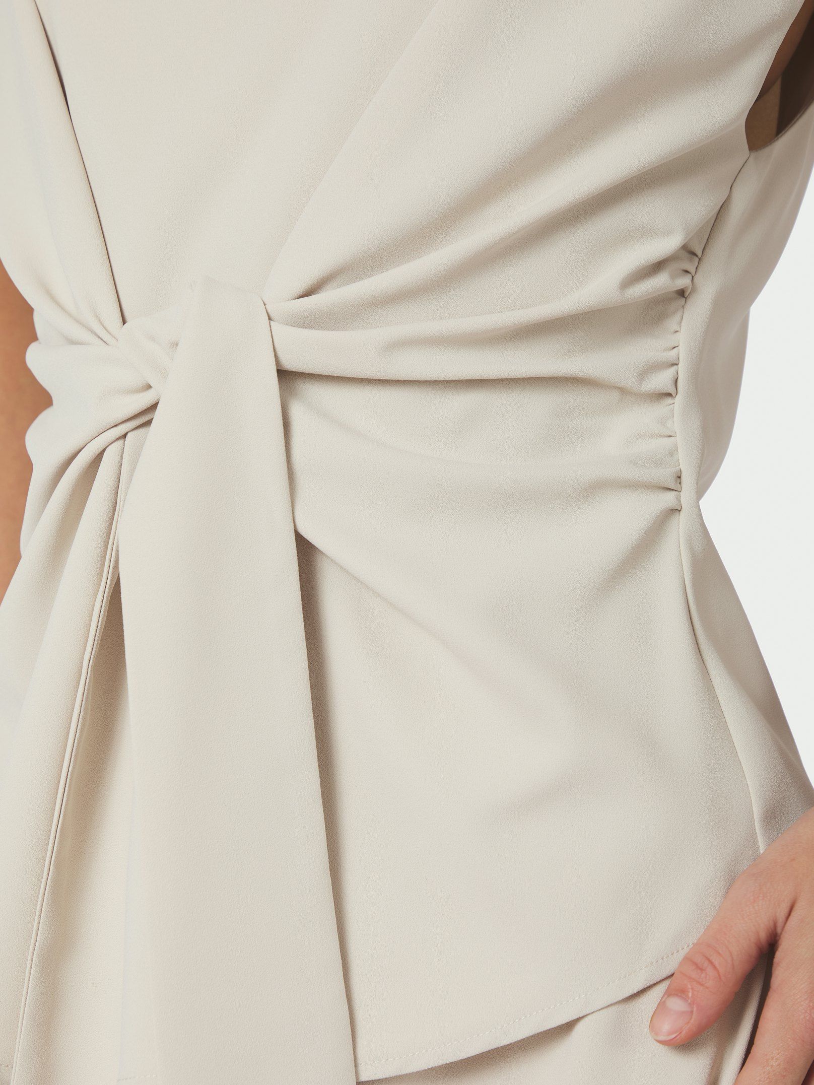 Katarim Crepe Top - Ivory