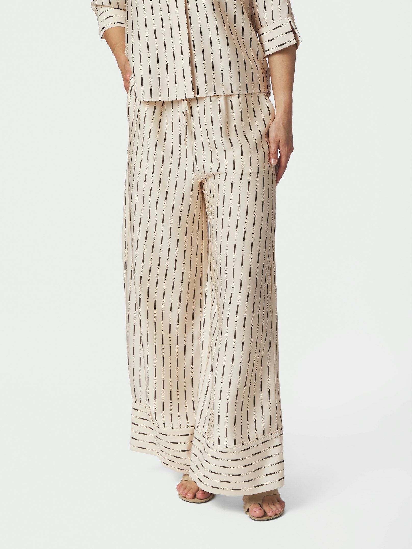 Sora Print Pants - Creme
