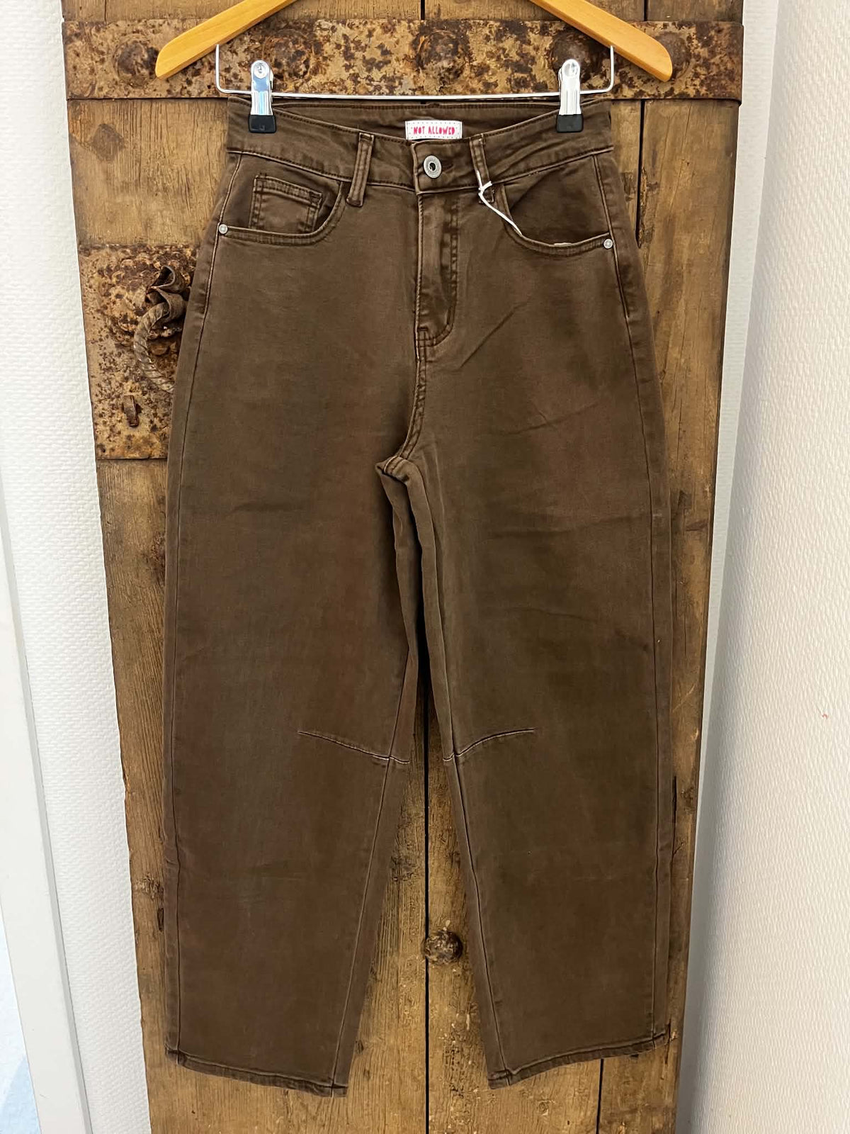Nova Jeans - Marro